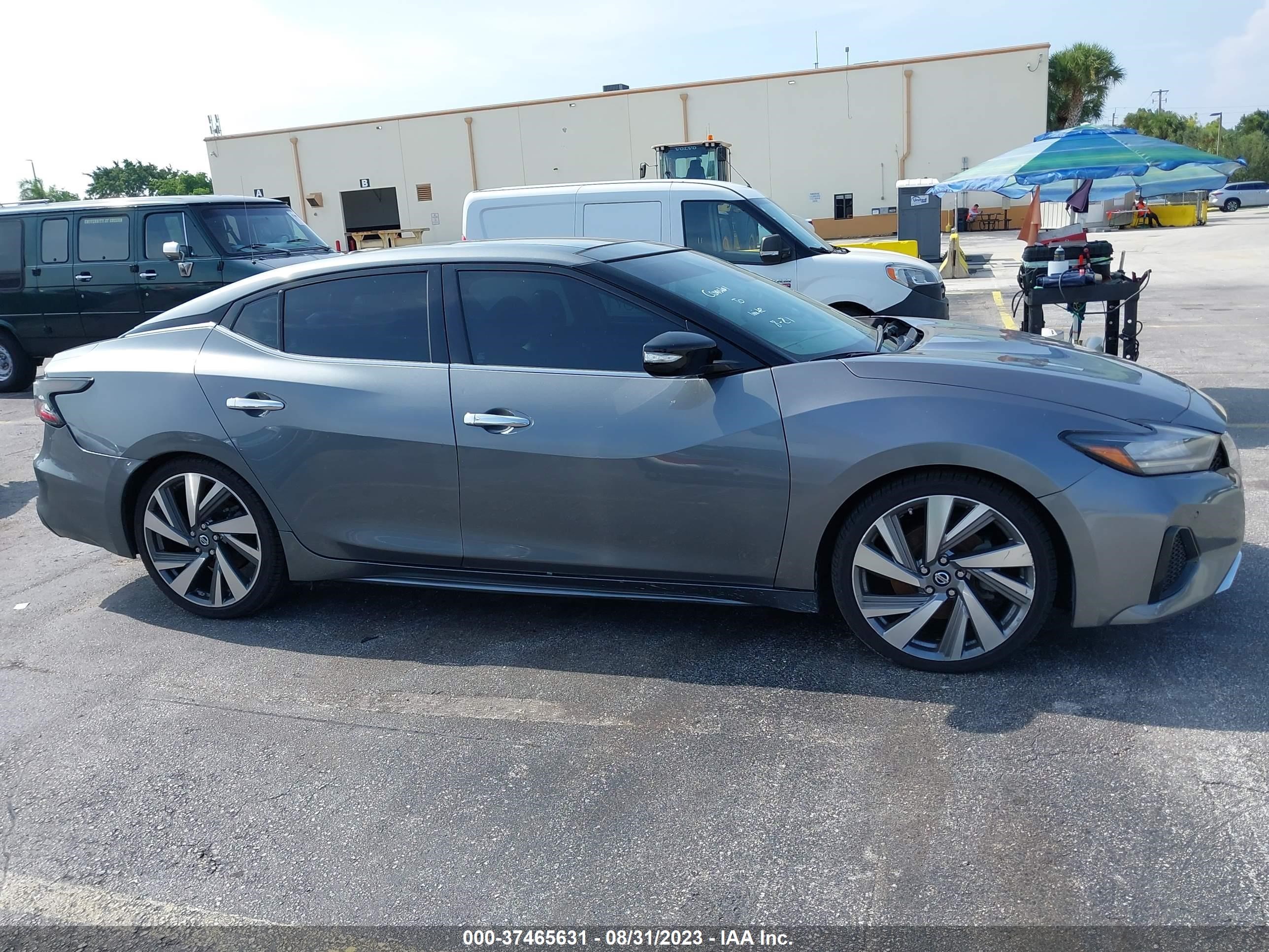 Photo 12 VIN: 1N4AA6DV7LC368971 - NISSAN MAXIMA 