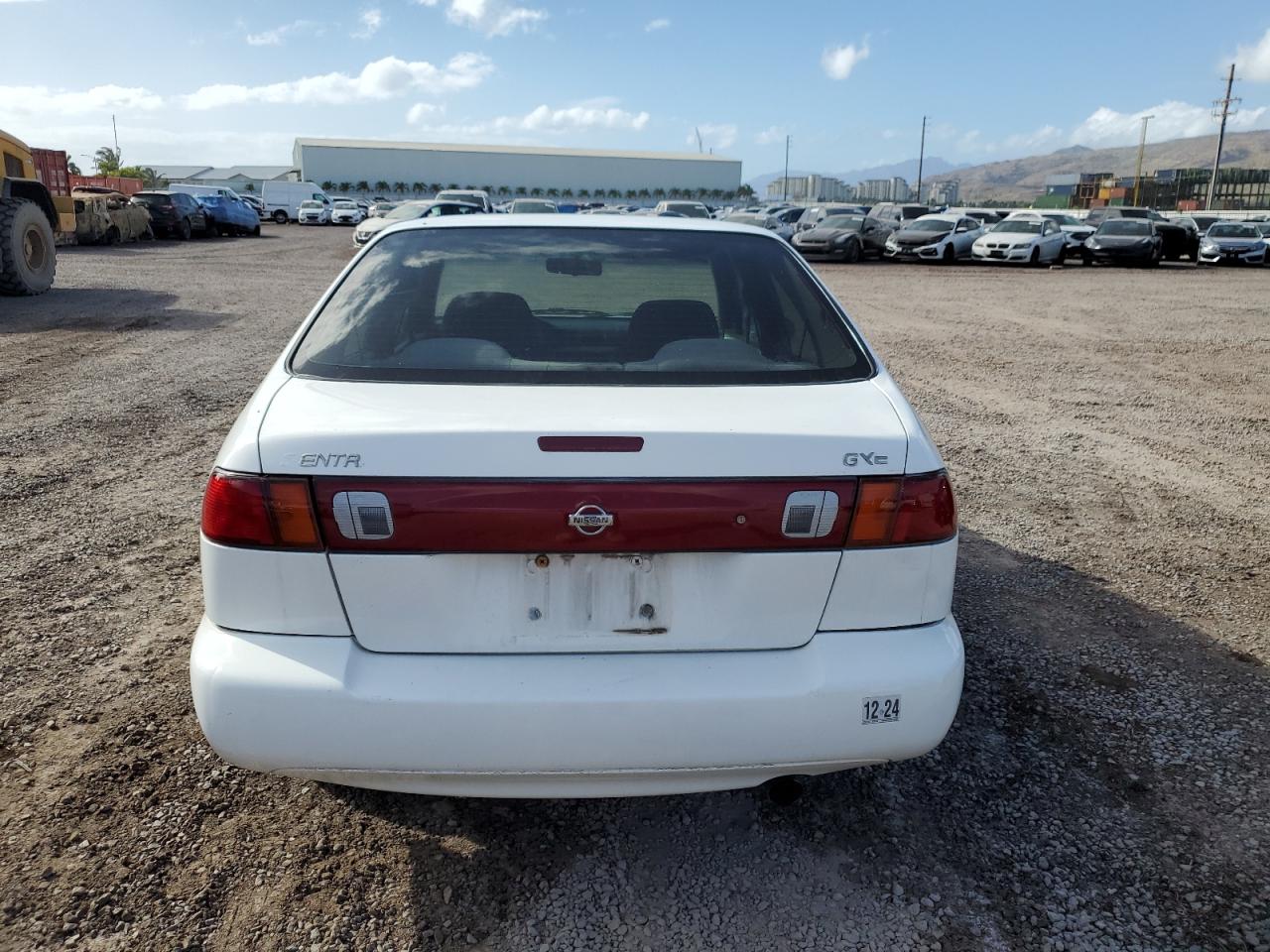 Photo 5 VIN: 1N4AB41D5XC733294 - NISSAN SENTRA 