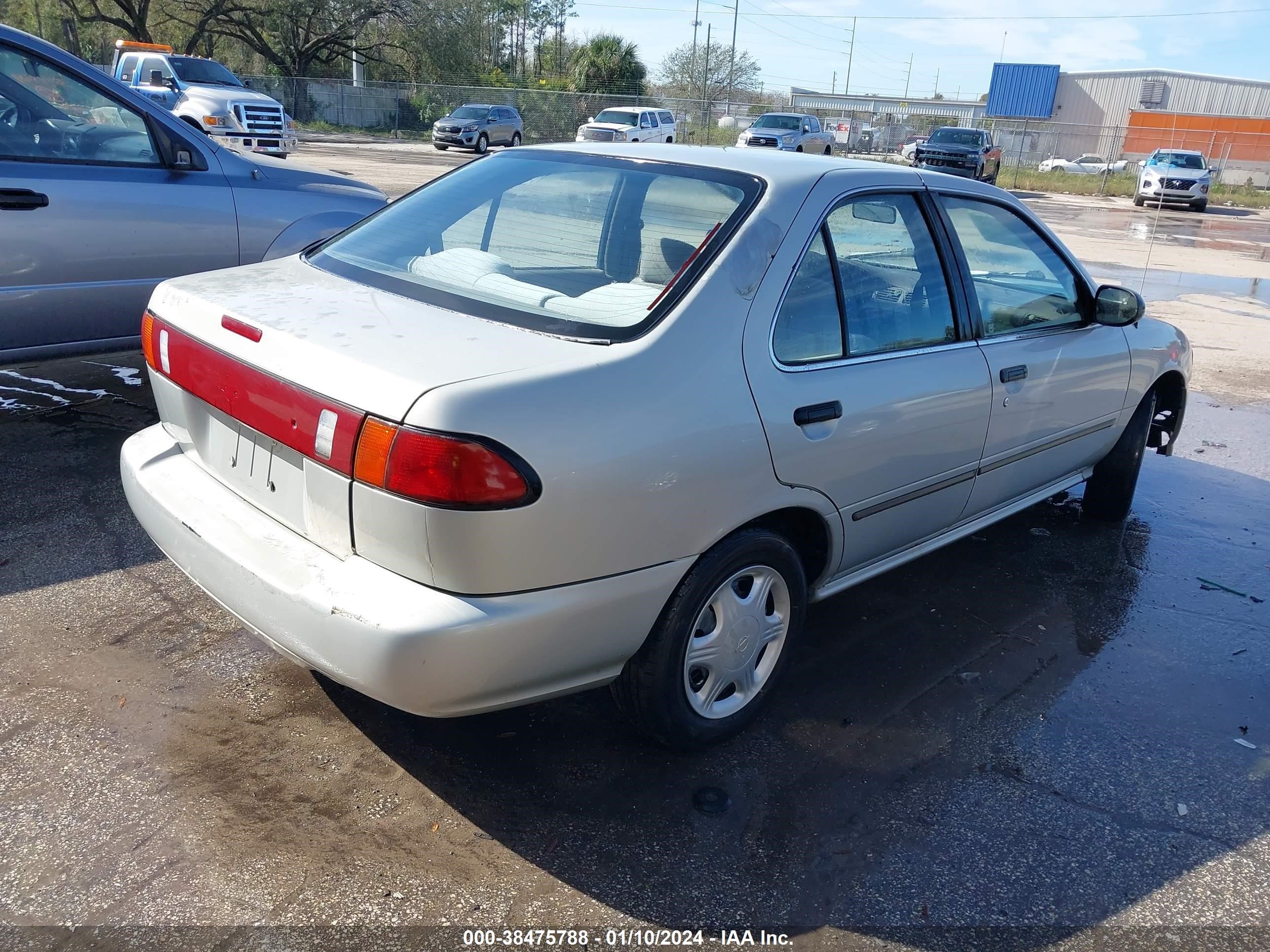 Photo 3 VIN: 1N4AB41D6WC709309 - NISSAN SENTRA 