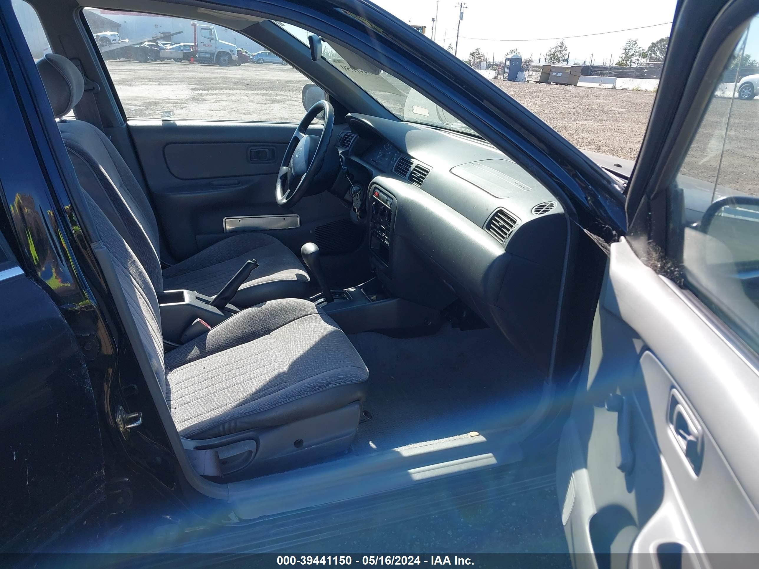 Photo 4 VIN: 1N4AB41D6WC756128 - NISSAN SENTRA 