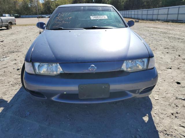 Photo 4 VIN: 1N4AB41D6XC723602 - NISSAN SENTRA 