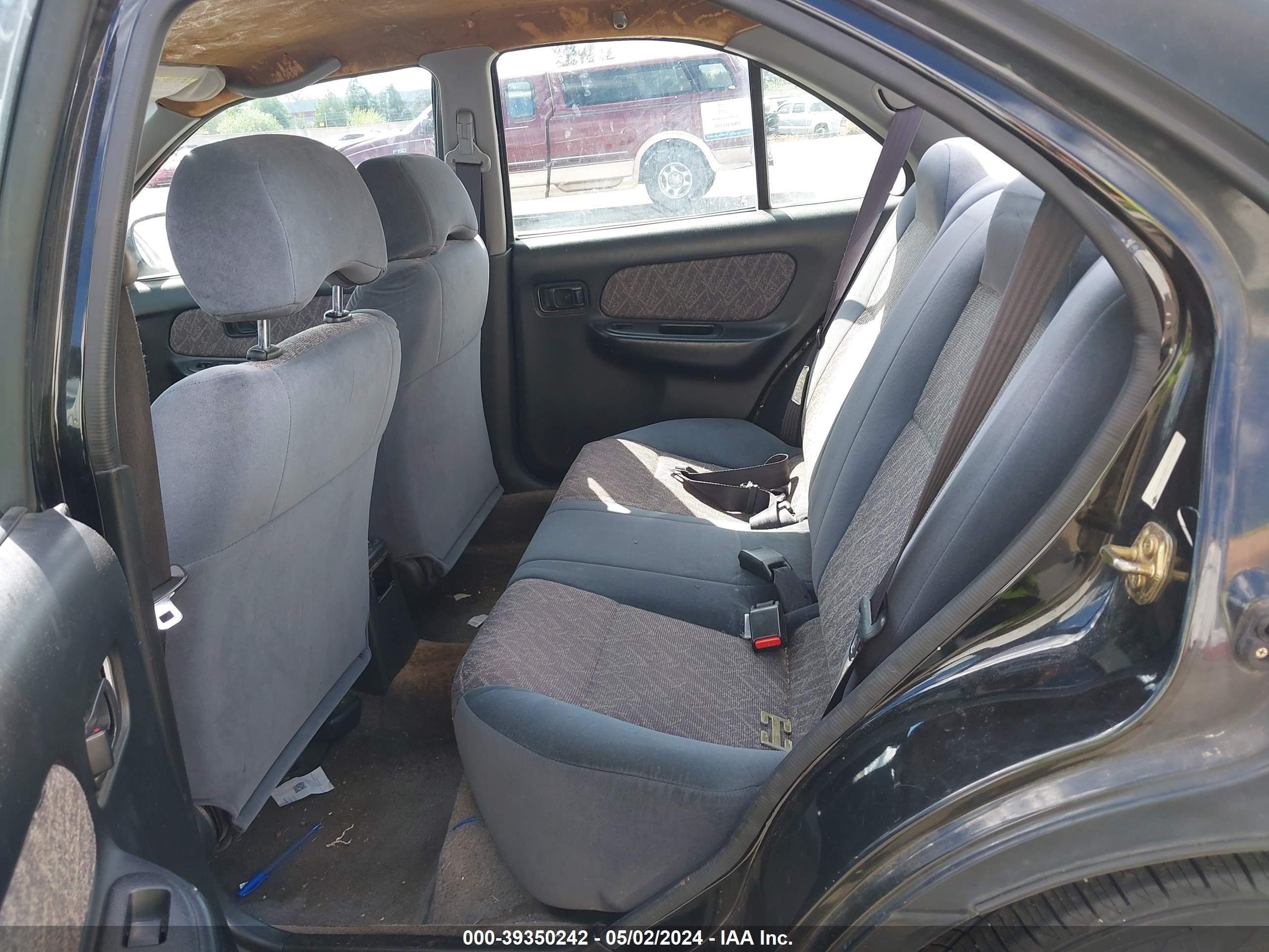 Photo 7 VIN: 1N4AB41D9XC704624 - NISSAN SENTRA 