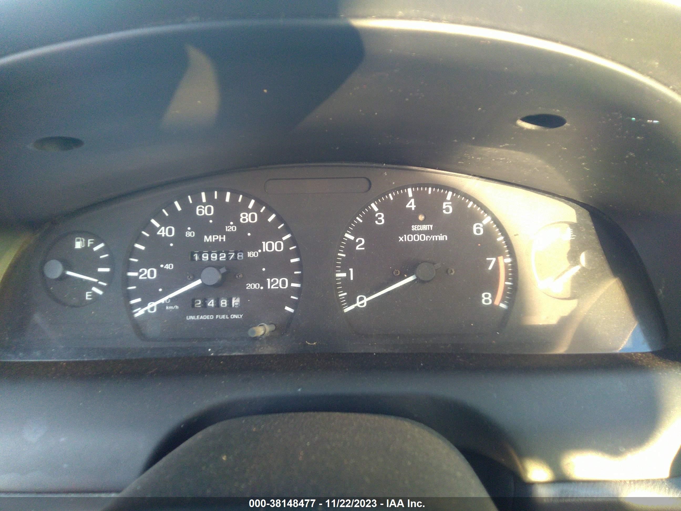 Photo 6 VIN: 1N4AB41DXVC733255 - NISSAN SENTRA 