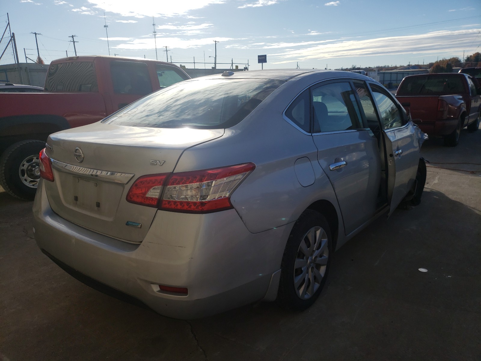 Photo 3 VIN: 1N4AB7AP2DN900559 - NISSAN SENTRA S 