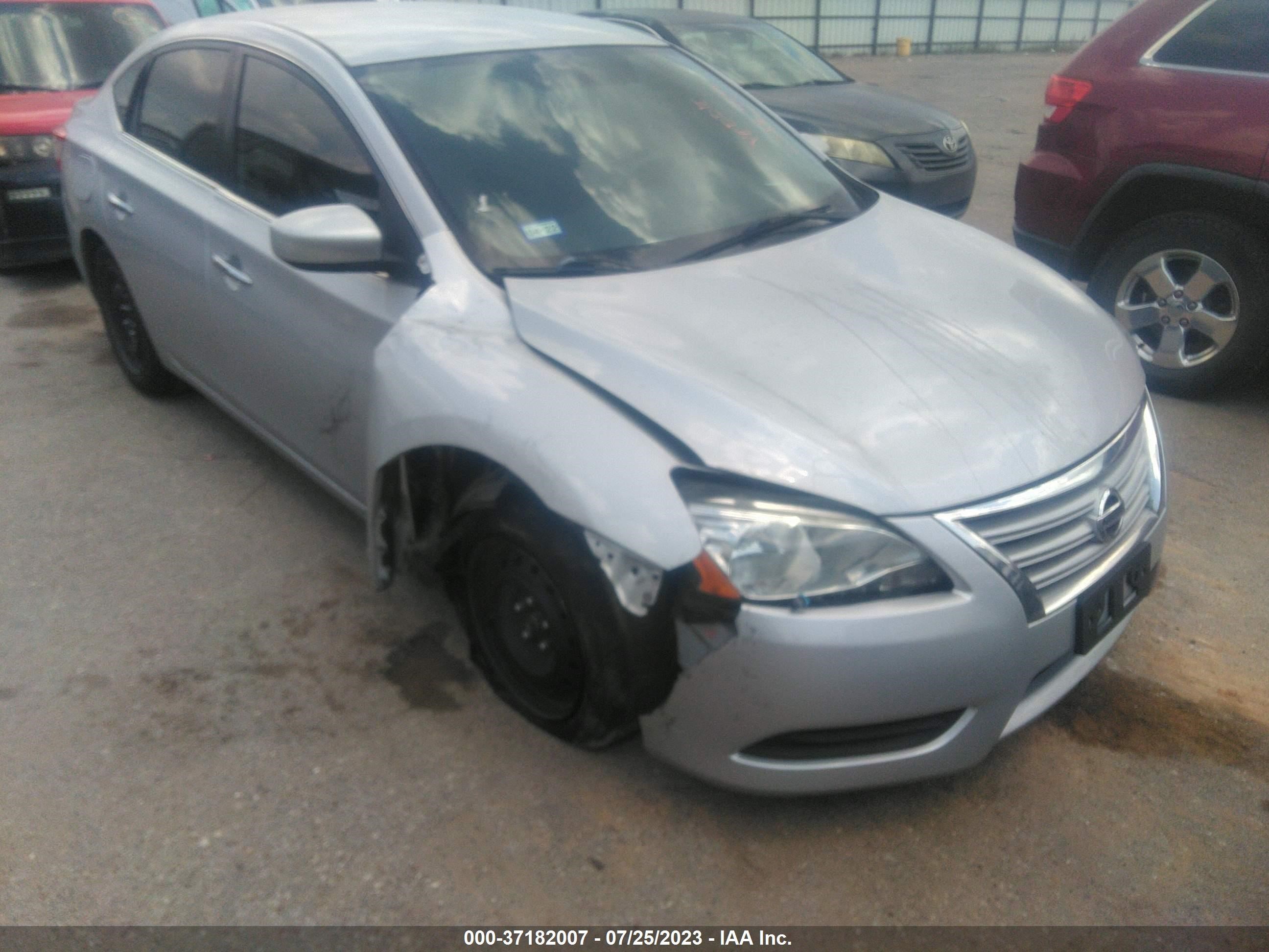 Photo 5 VIN: 1N4AB7AP4DN909649 - NISSAN SENTRA 