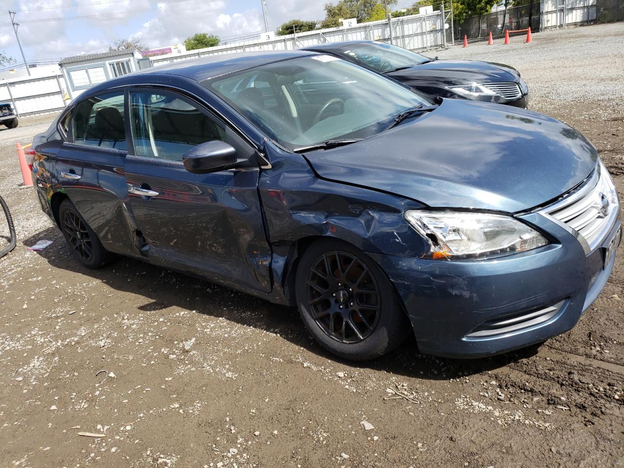 Photo 3 VIN: 1N4AB7AP5DN902418 - NISSAN SENTRA 