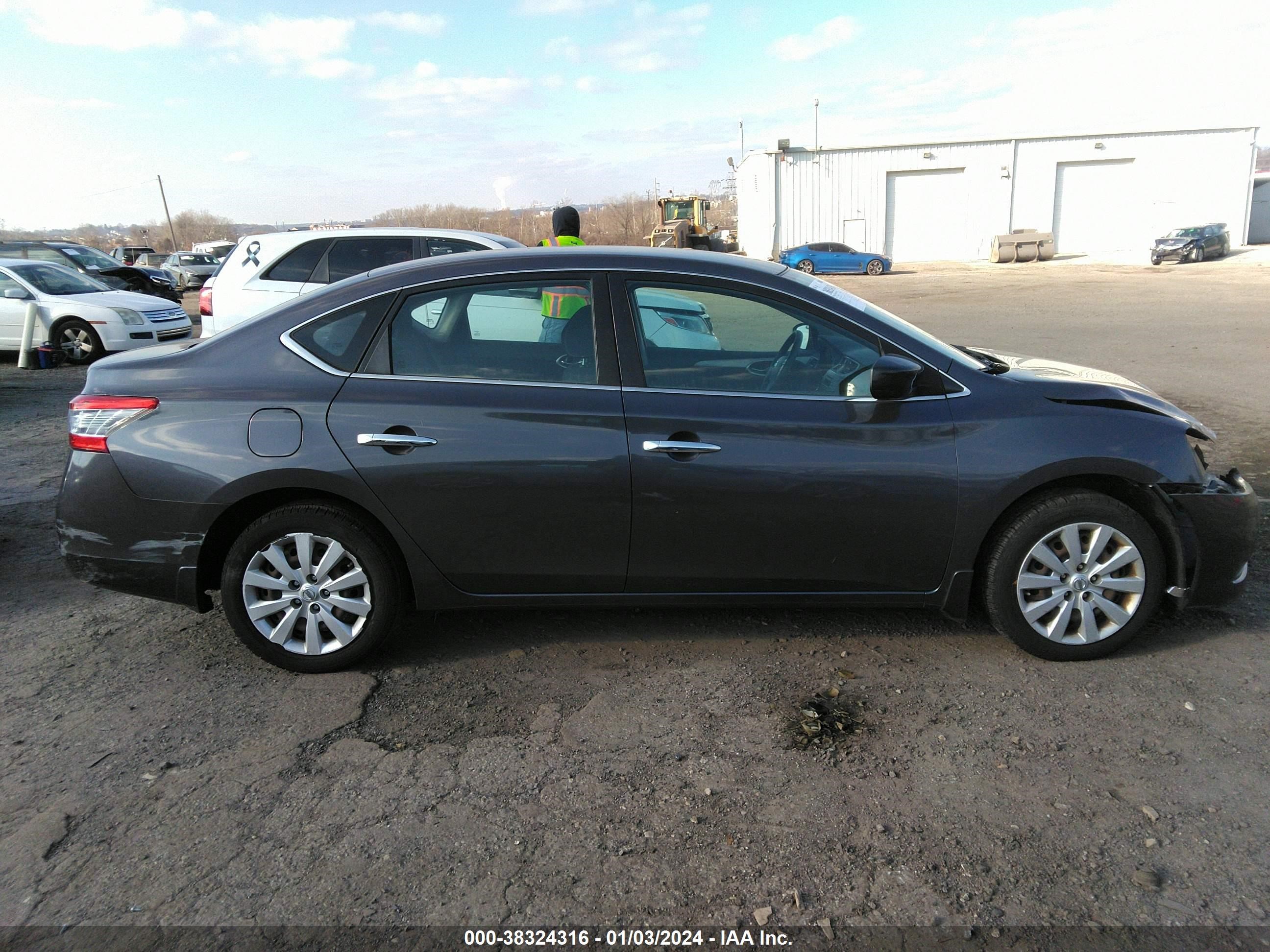 Photo 13 VIN: 1N4AB7AP7EN855667 - NISSAN SENTRA 