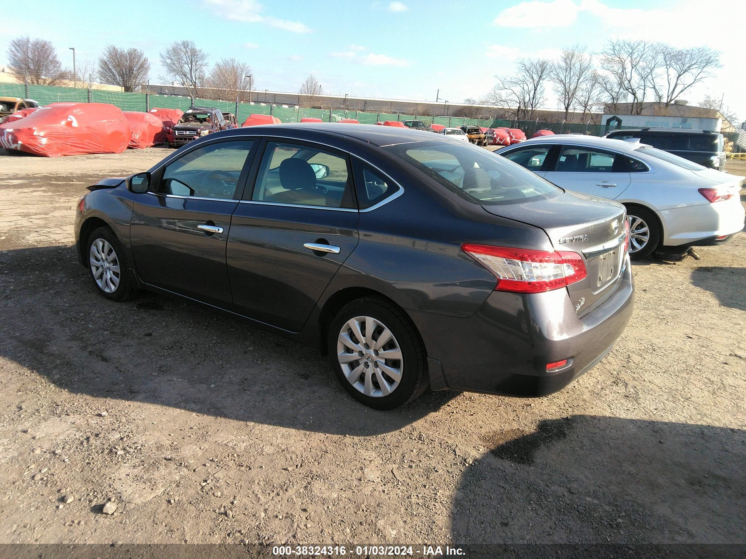 Photo 2 VIN: 1N4AB7AP7EN855667 - NISSAN SENTRA 