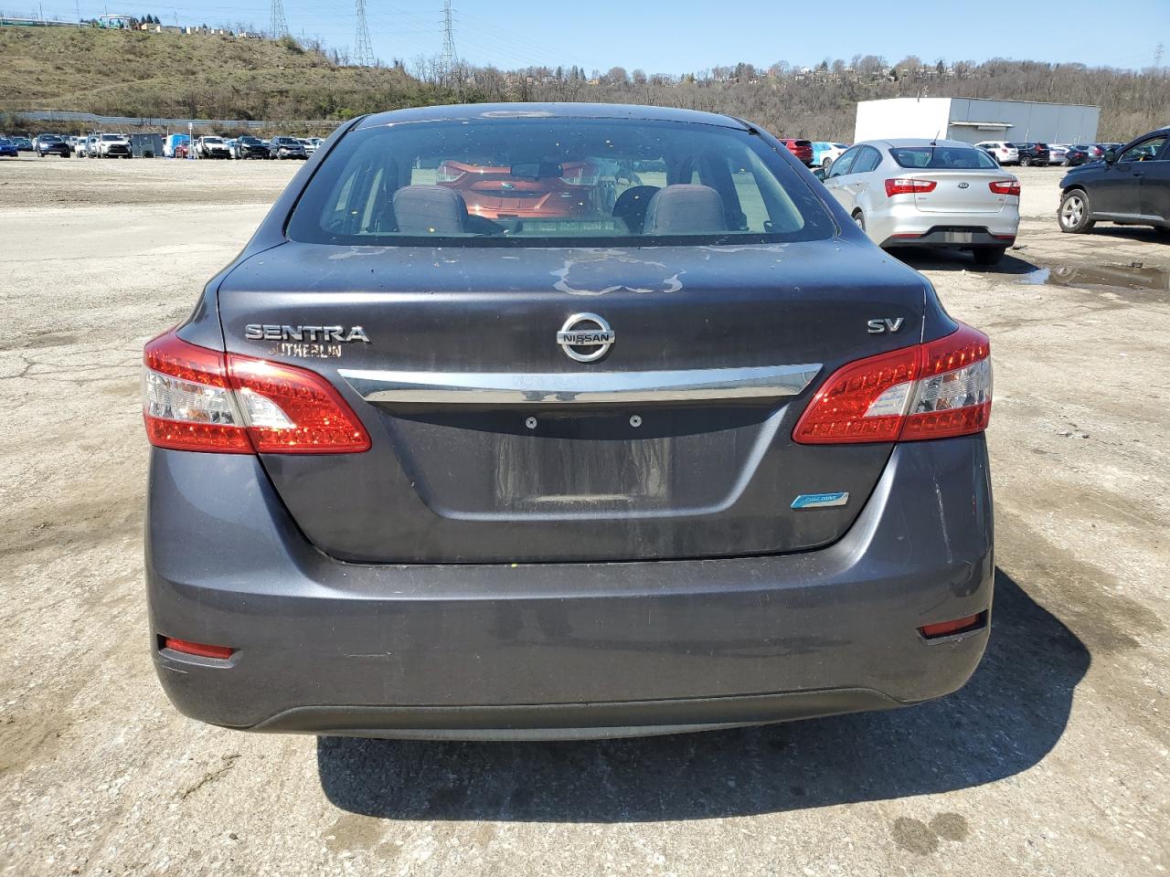 Photo 5 VIN: 1N4AB7APXEN852925 - NISSAN SENTRA 