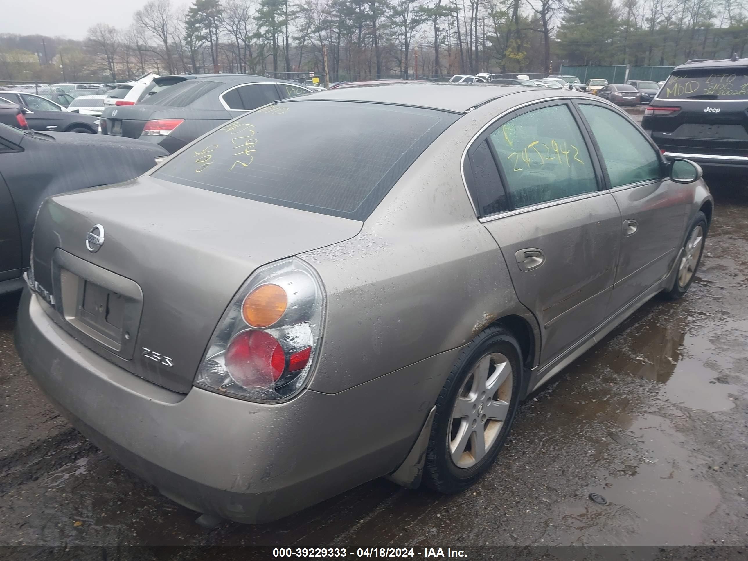 Photo 3 VIN: 1N4AL11D03C181399 - NISSAN ALTIMA 