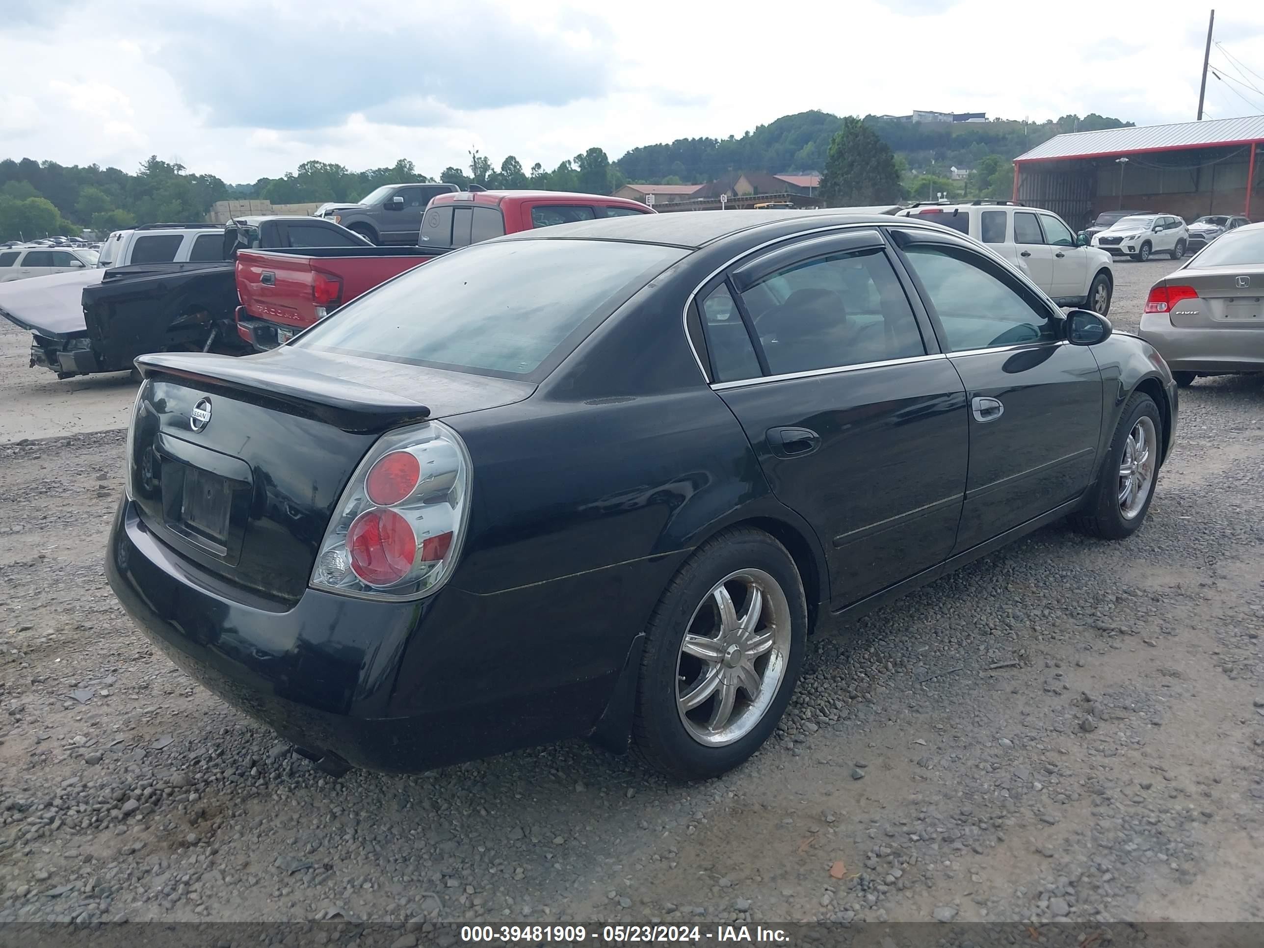 Photo 3 VIN: 1N4AL11D05C125403 - NISSAN ALTIMA 