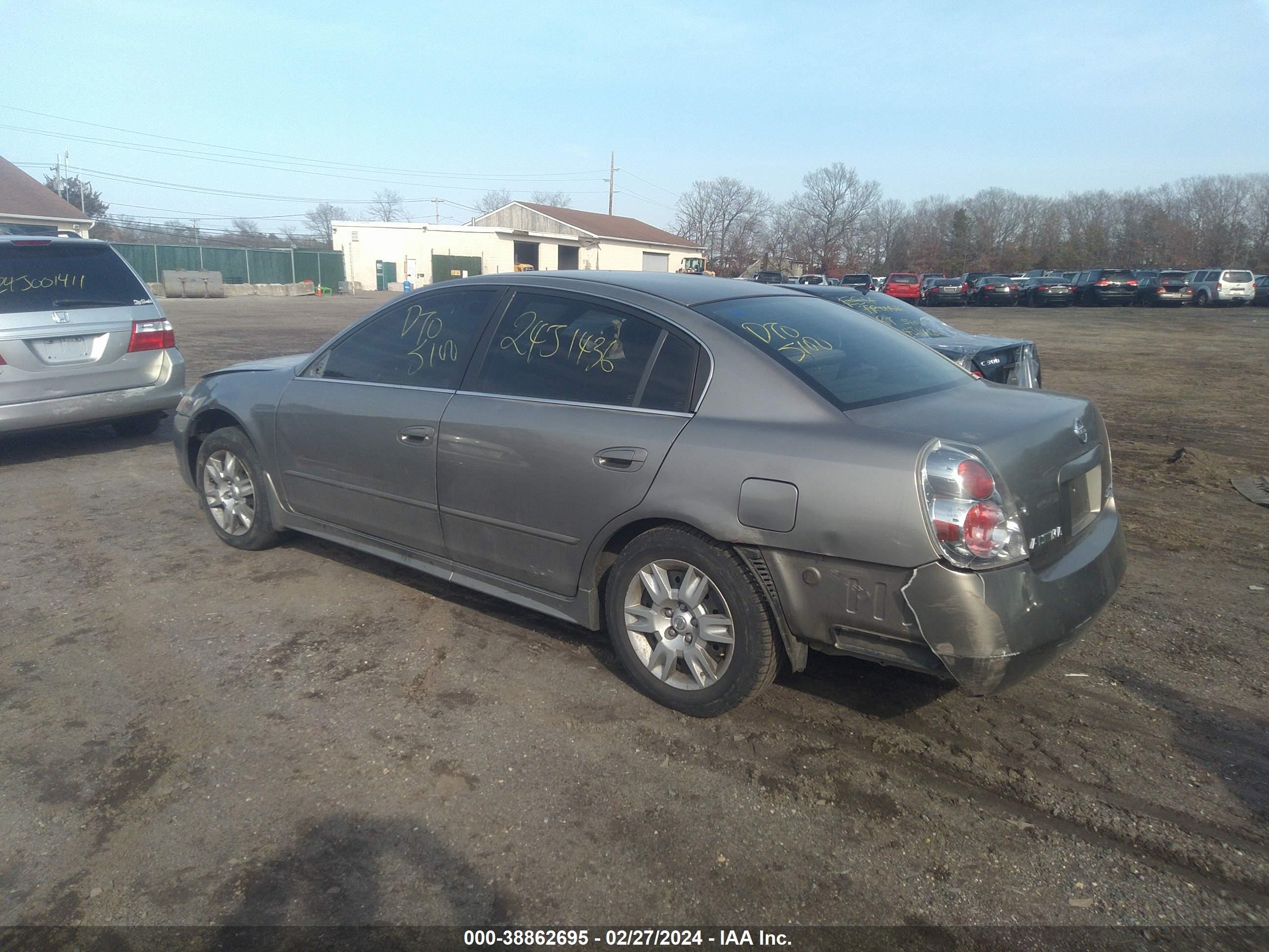 Photo 2 VIN: 1N4AL11D05C345172 - NISSAN ALTIMA 