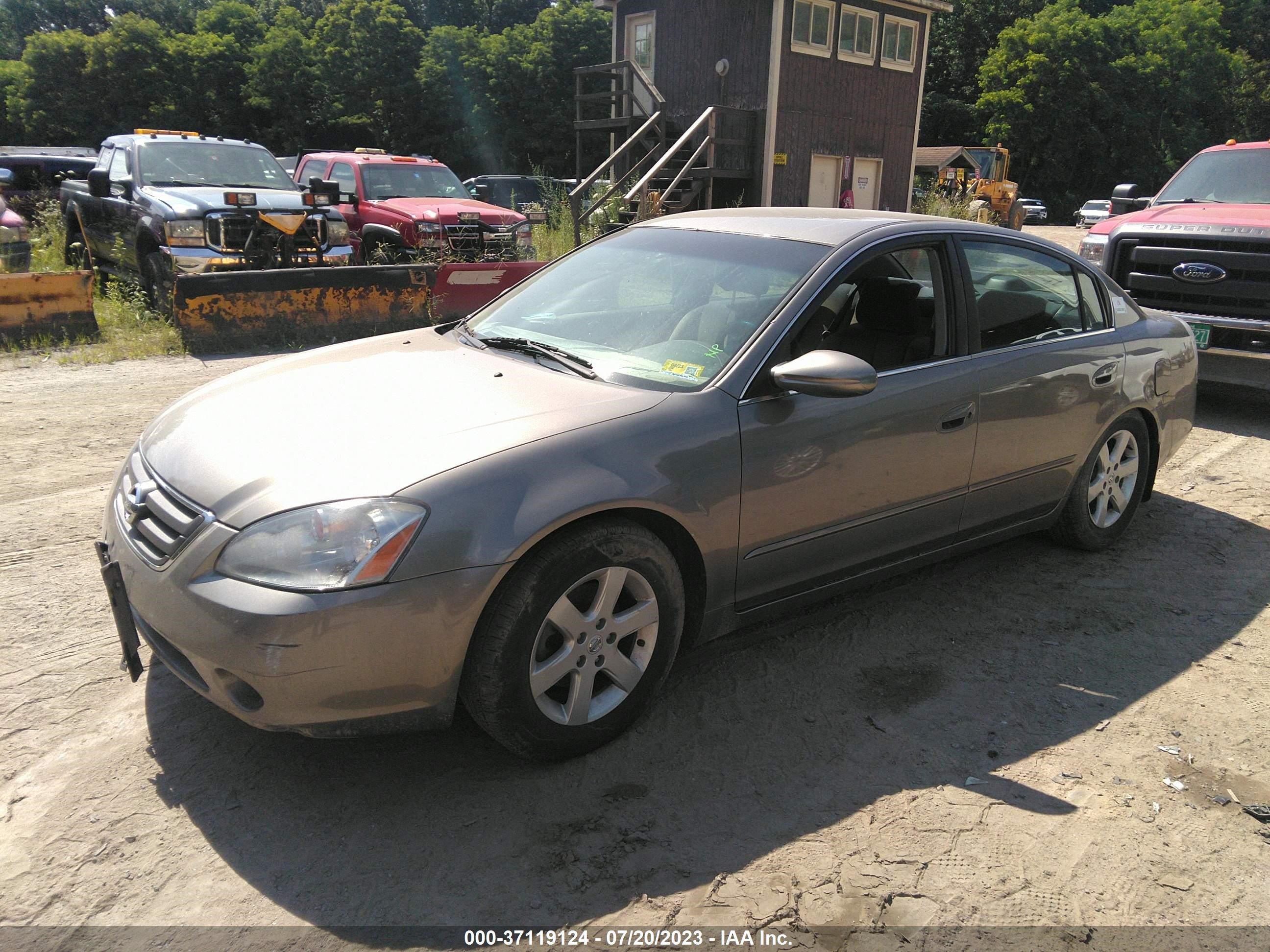 Photo 1 VIN: 1N4AL11D12C130489 - NISSAN ALTIMA 