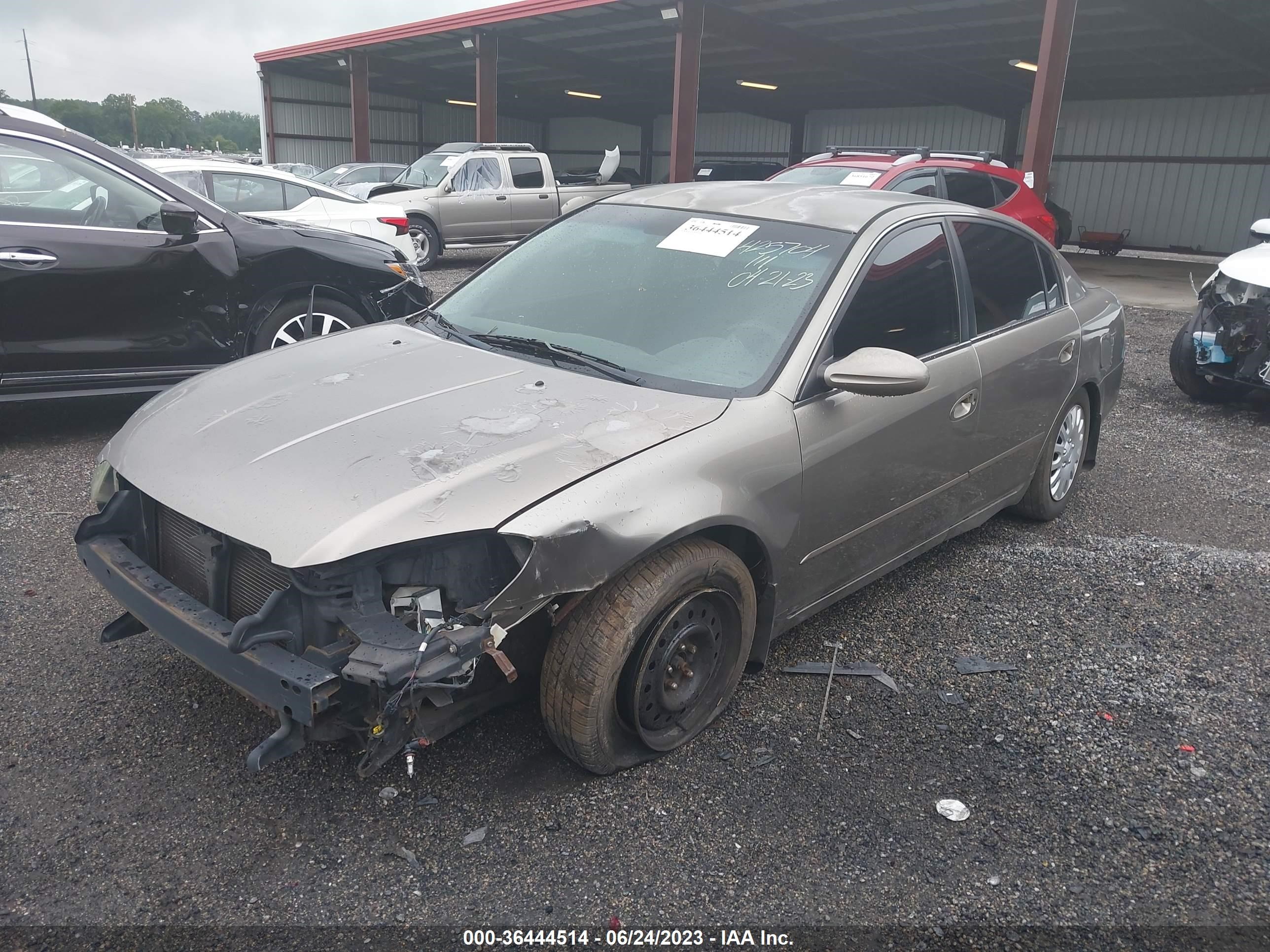 Photo 1 VIN: 1N4AL11D15C144607 - NISSAN ALTIMA 