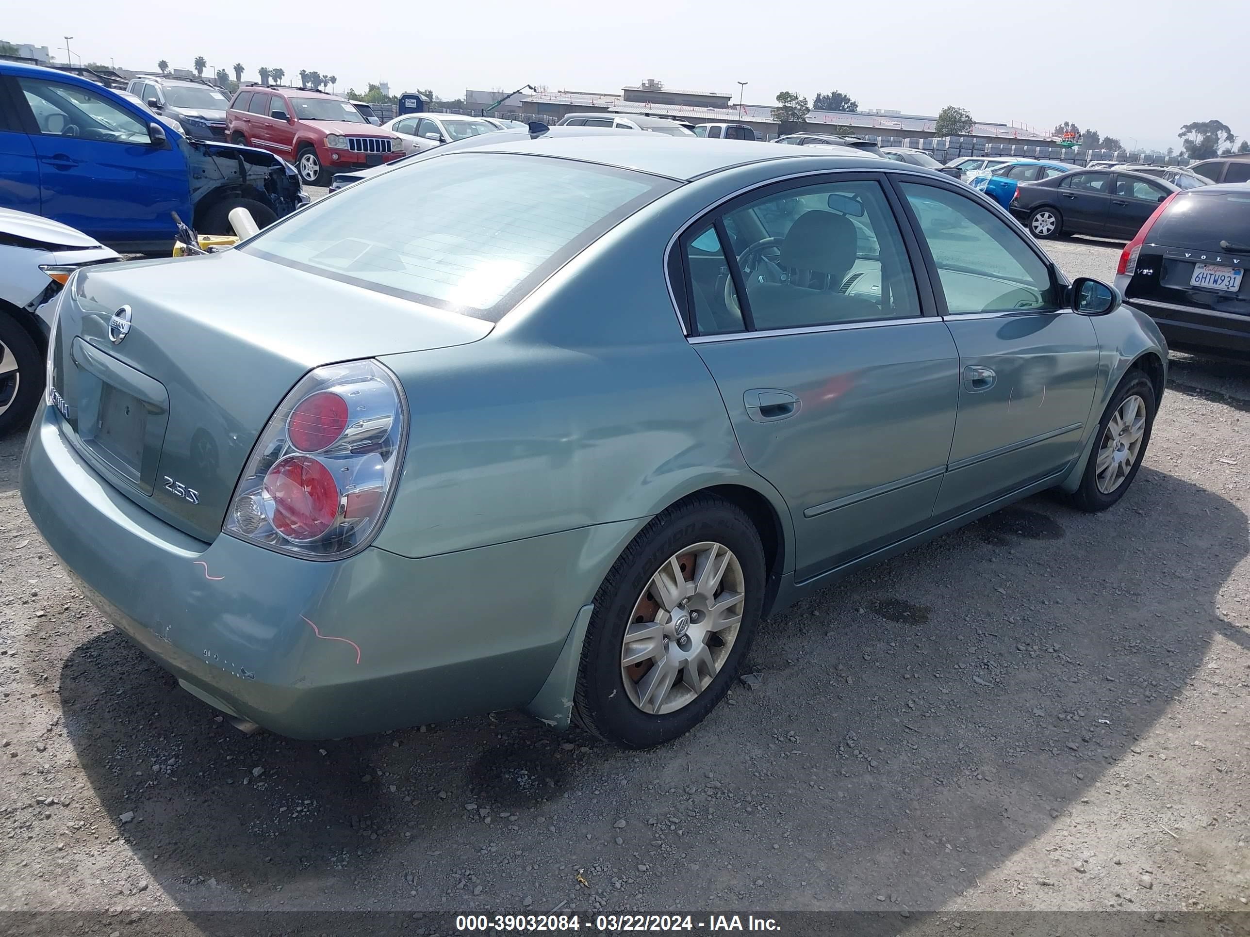 Photo 3 VIN: 1N4AL11D25C196327 - NISSAN ALTIMA 