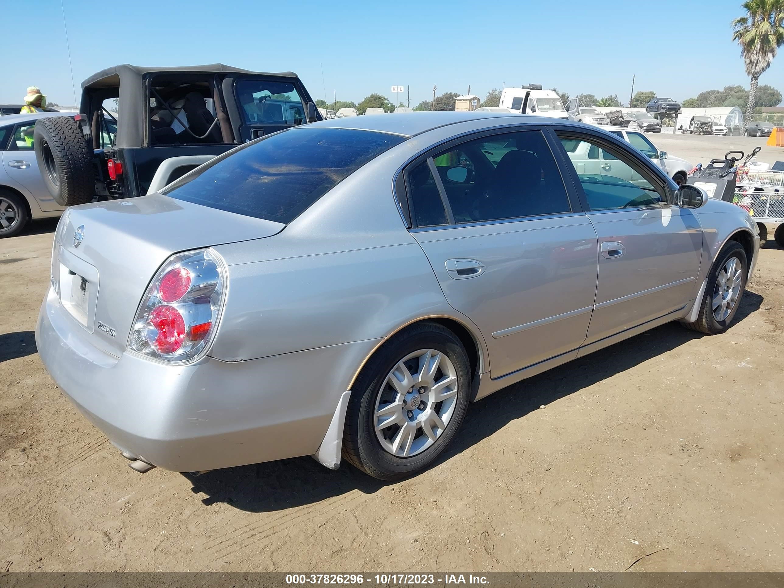 Photo 3 VIN: 1N4AL11D45N456649 - NISSAN ALTIMA 