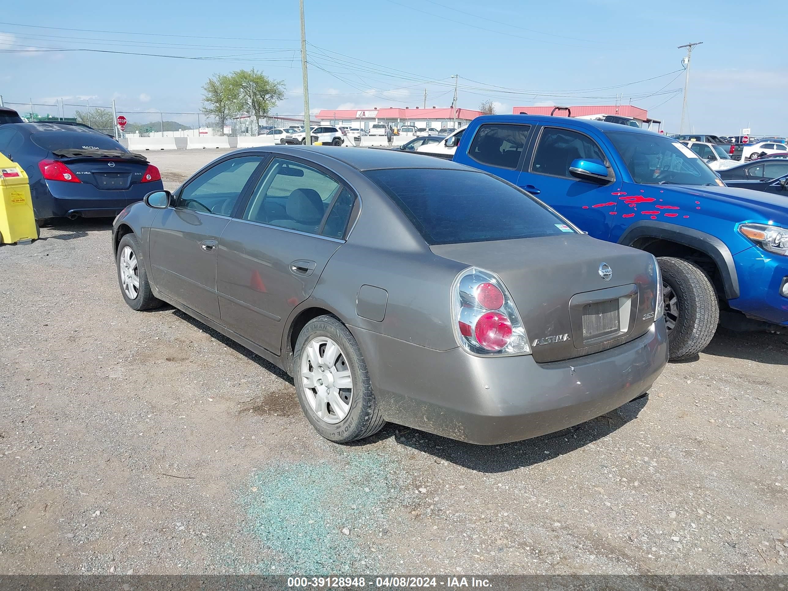 Photo 2 VIN: 1N4AL11D55C166805 - NISSAN ALTIMA 