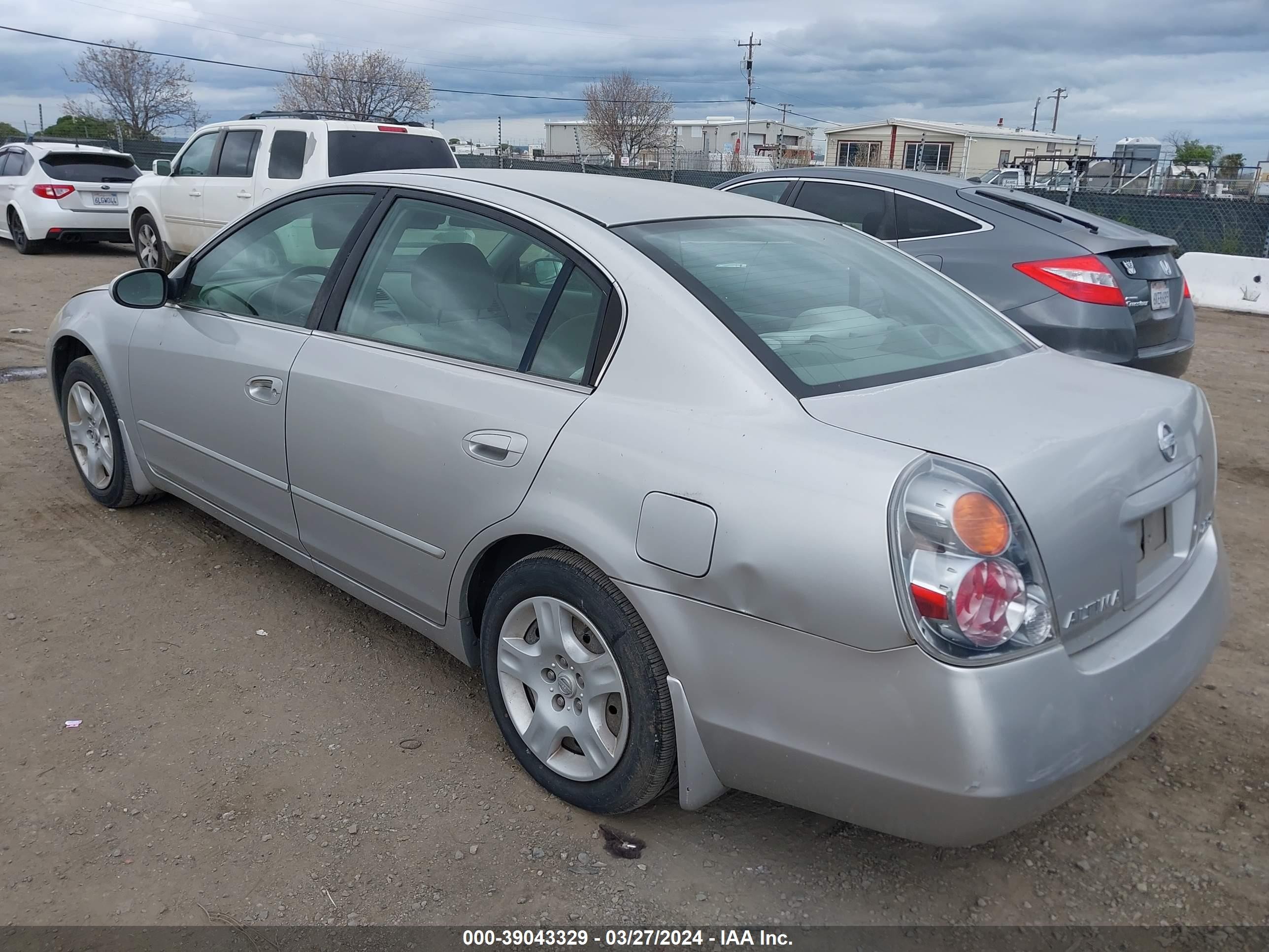 Photo 2 VIN: 1N4AL11D63C102608 - NISSAN ALTIMA 