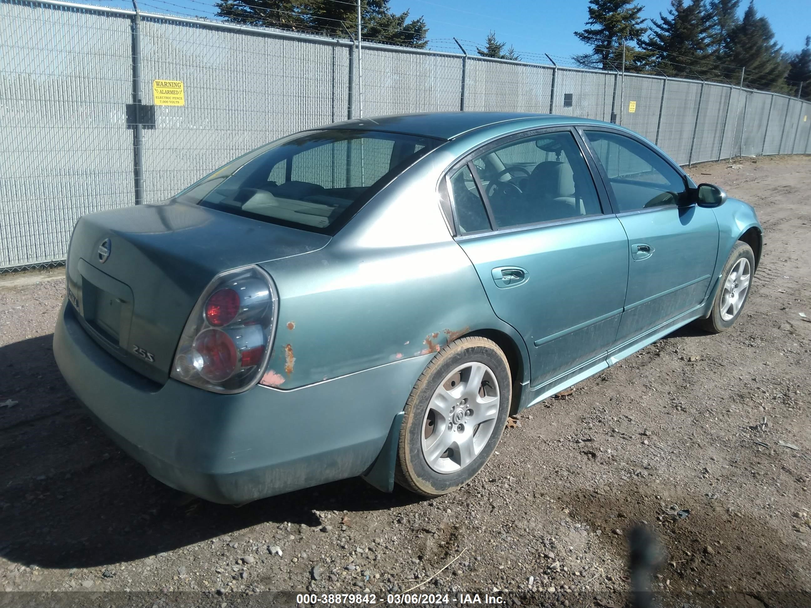 Photo 3 VIN: 1N4AL11D63C130103 - NISSAN ALTIMA 