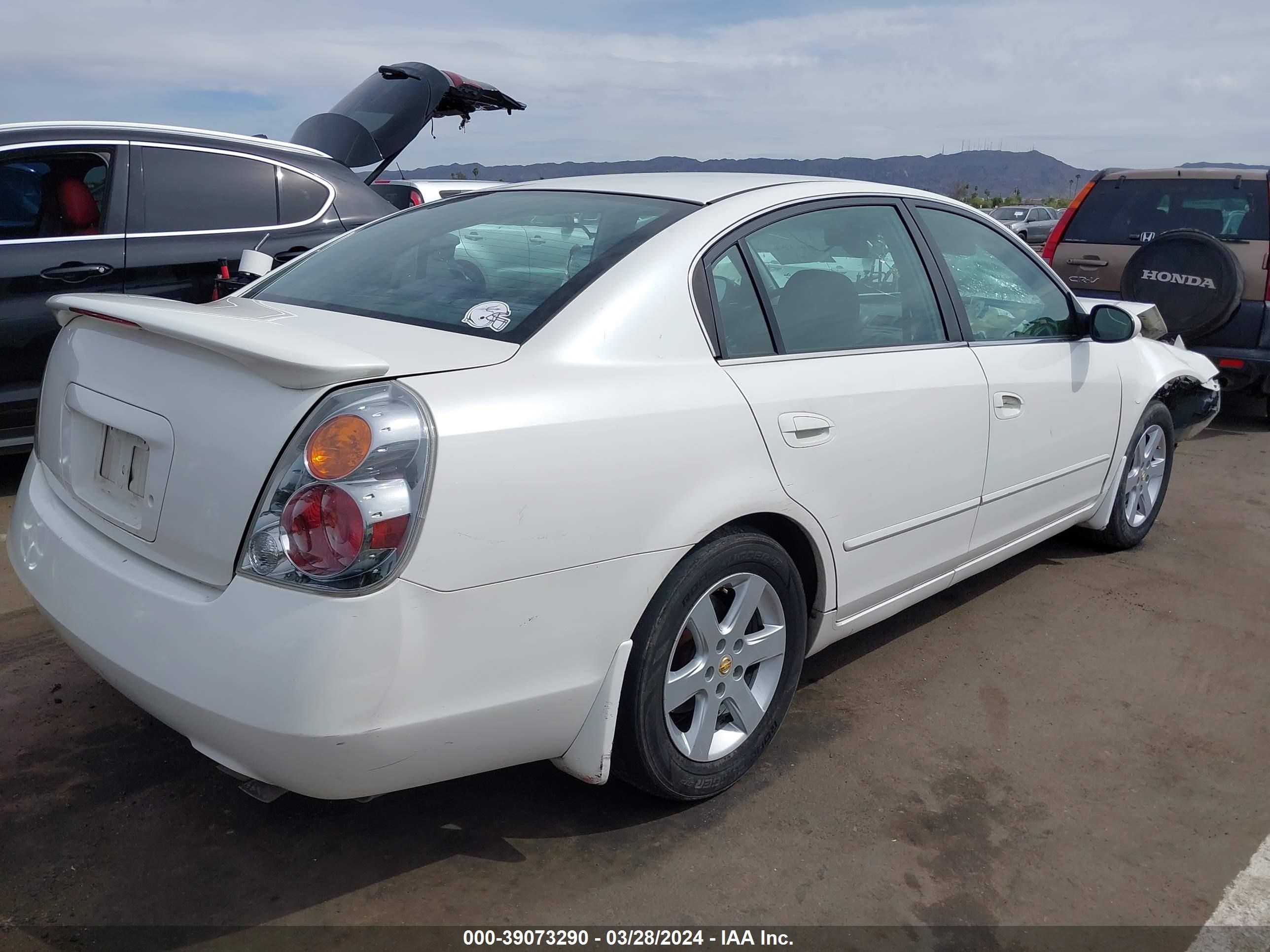 Photo 3 VIN: 1N4AL11D73C106571 - NISSAN ALTIMA 