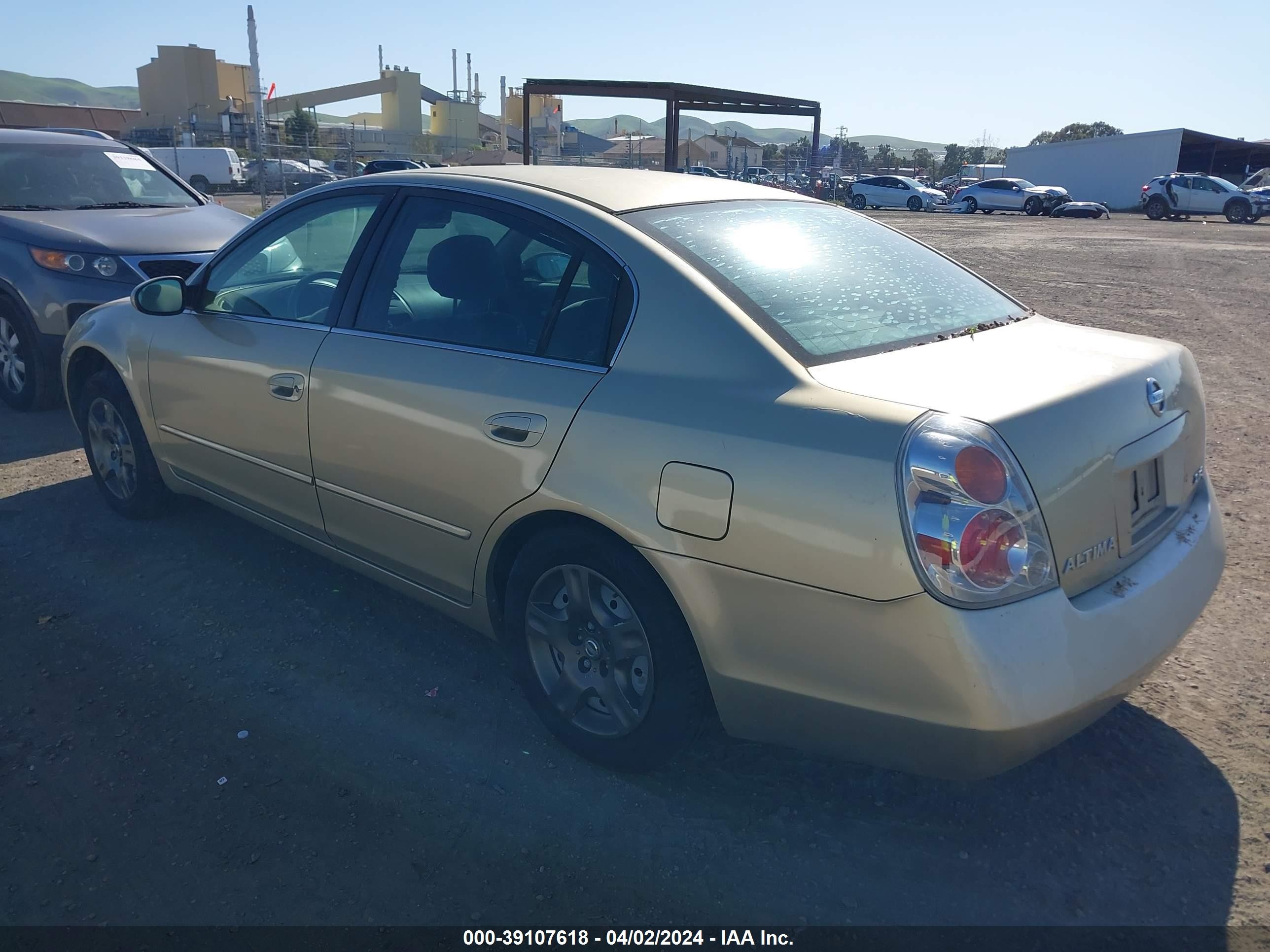 Photo 2 VIN: 1N4AL11D82C183383 - NISSAN ALTIMA 