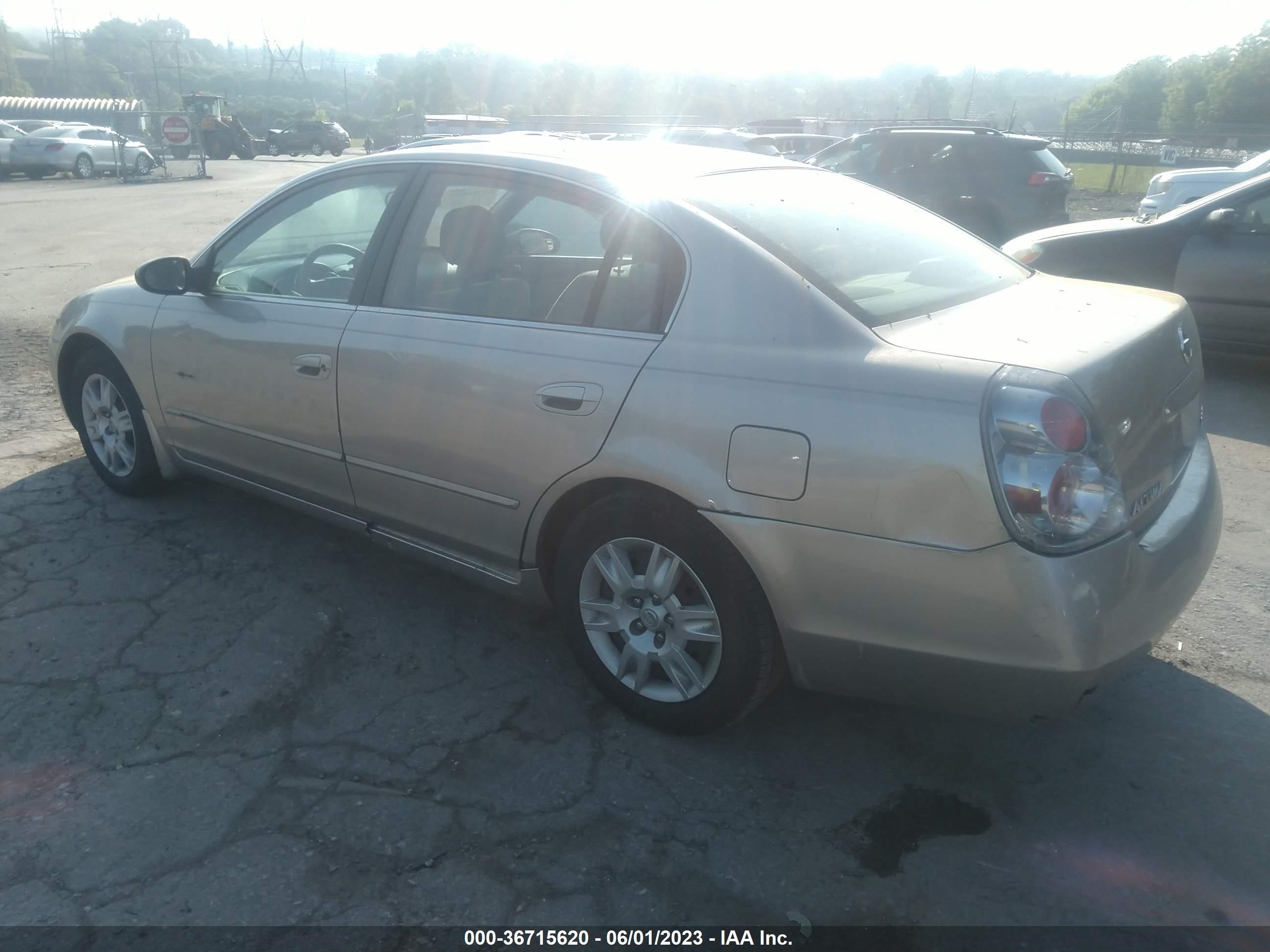 Photo 2 VIN: 1N4AL11D95C239447 - TOYOTA COROLLA 