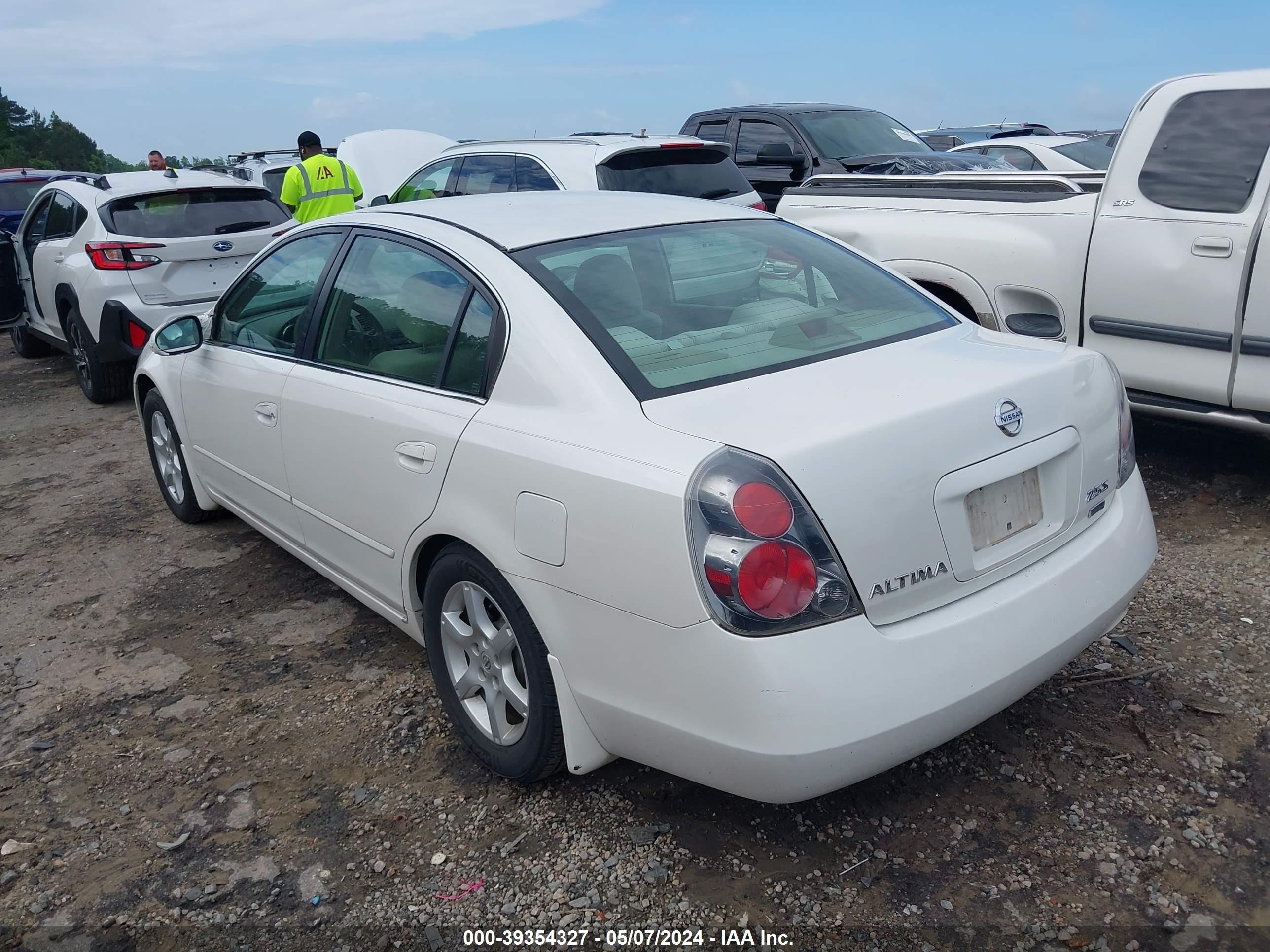 Photo 2 VIN: 1N4AL11DX6N394272 - NISSAN ALTIMA 