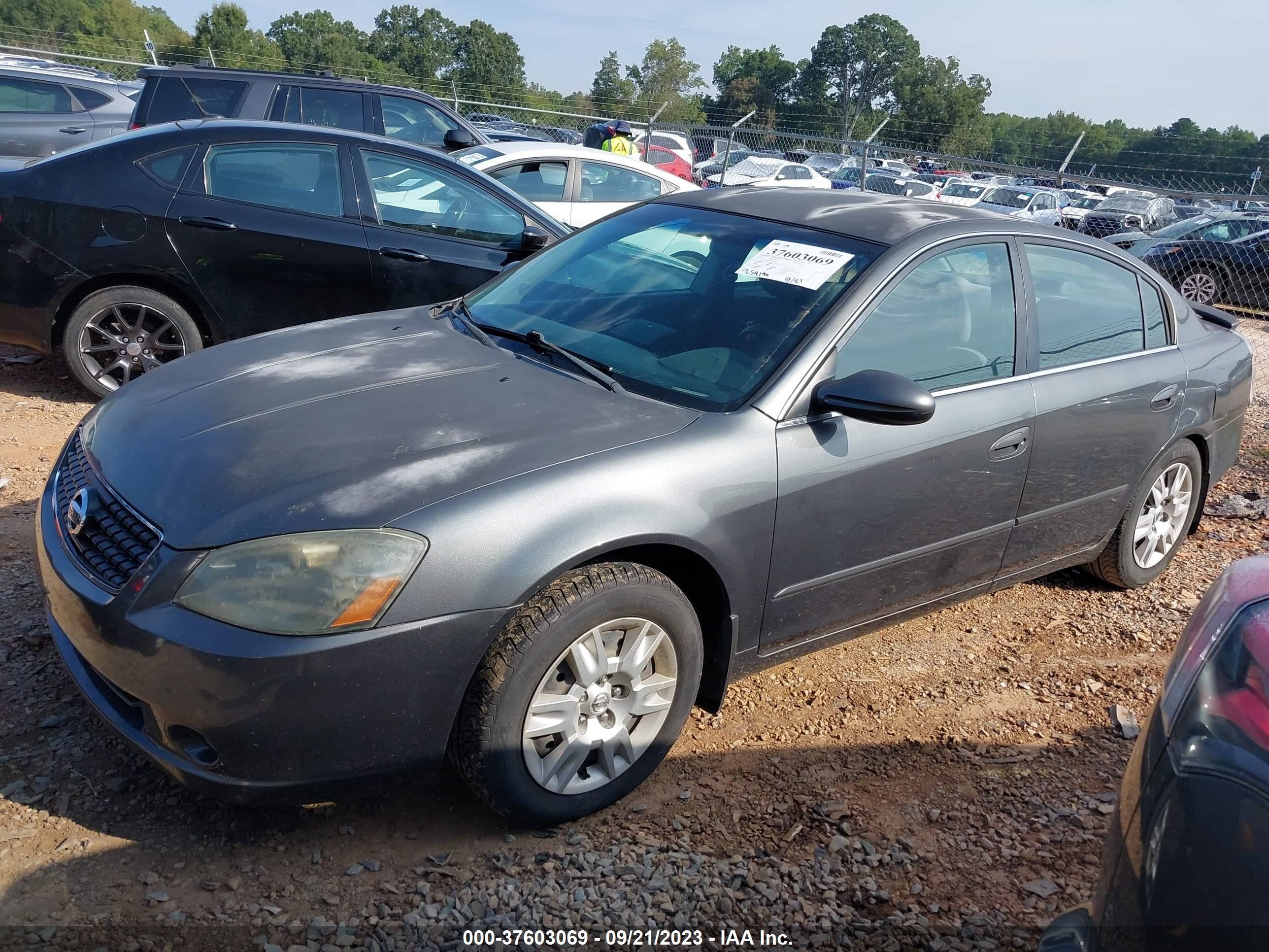 Photo 1 VIN: 1N4AL11E25N472633 - NISSAN ALTIMA 