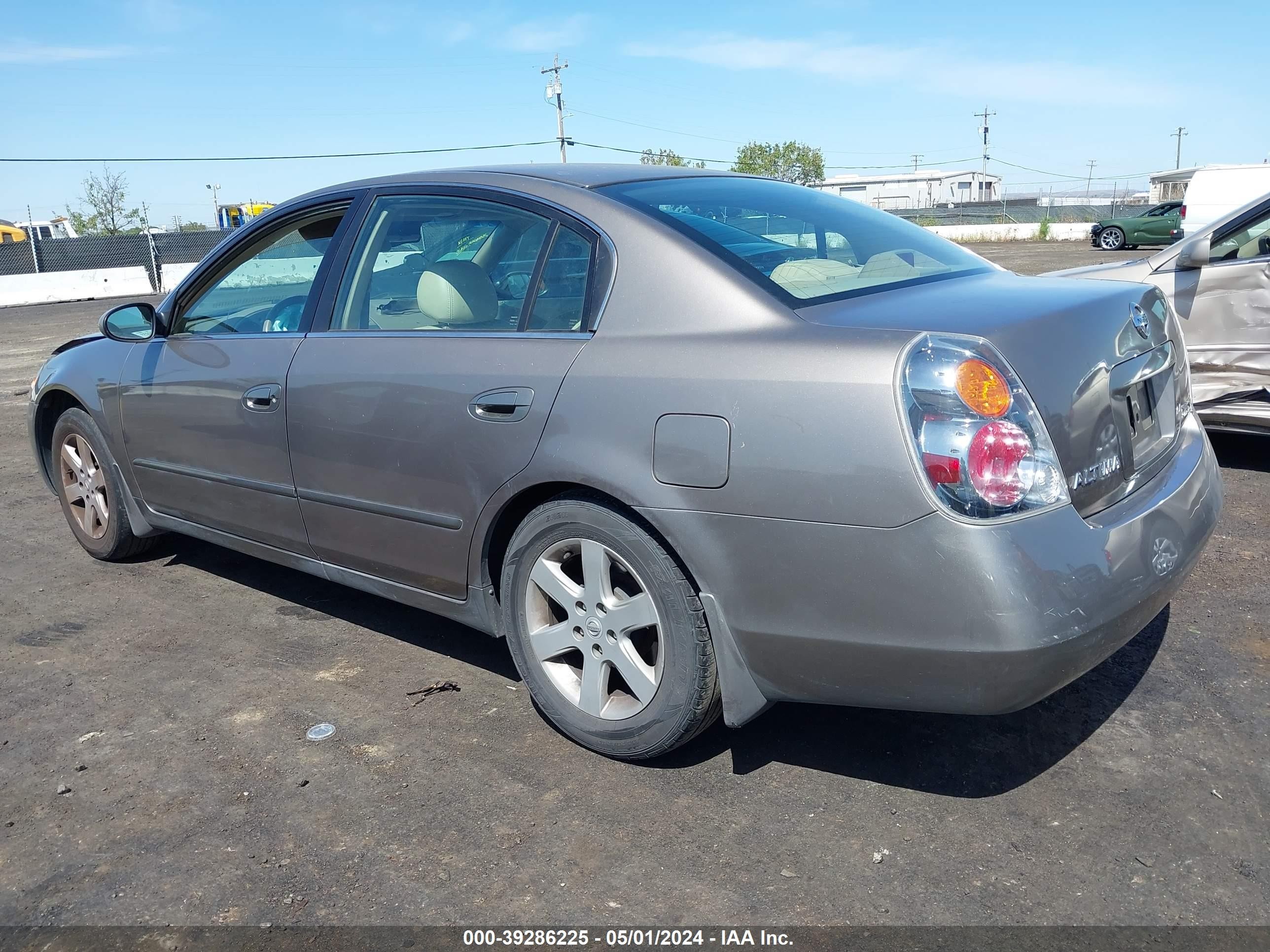 Photo 2 VIN: 1N4AL11E83C260683 - NISSAN ALTIMA 