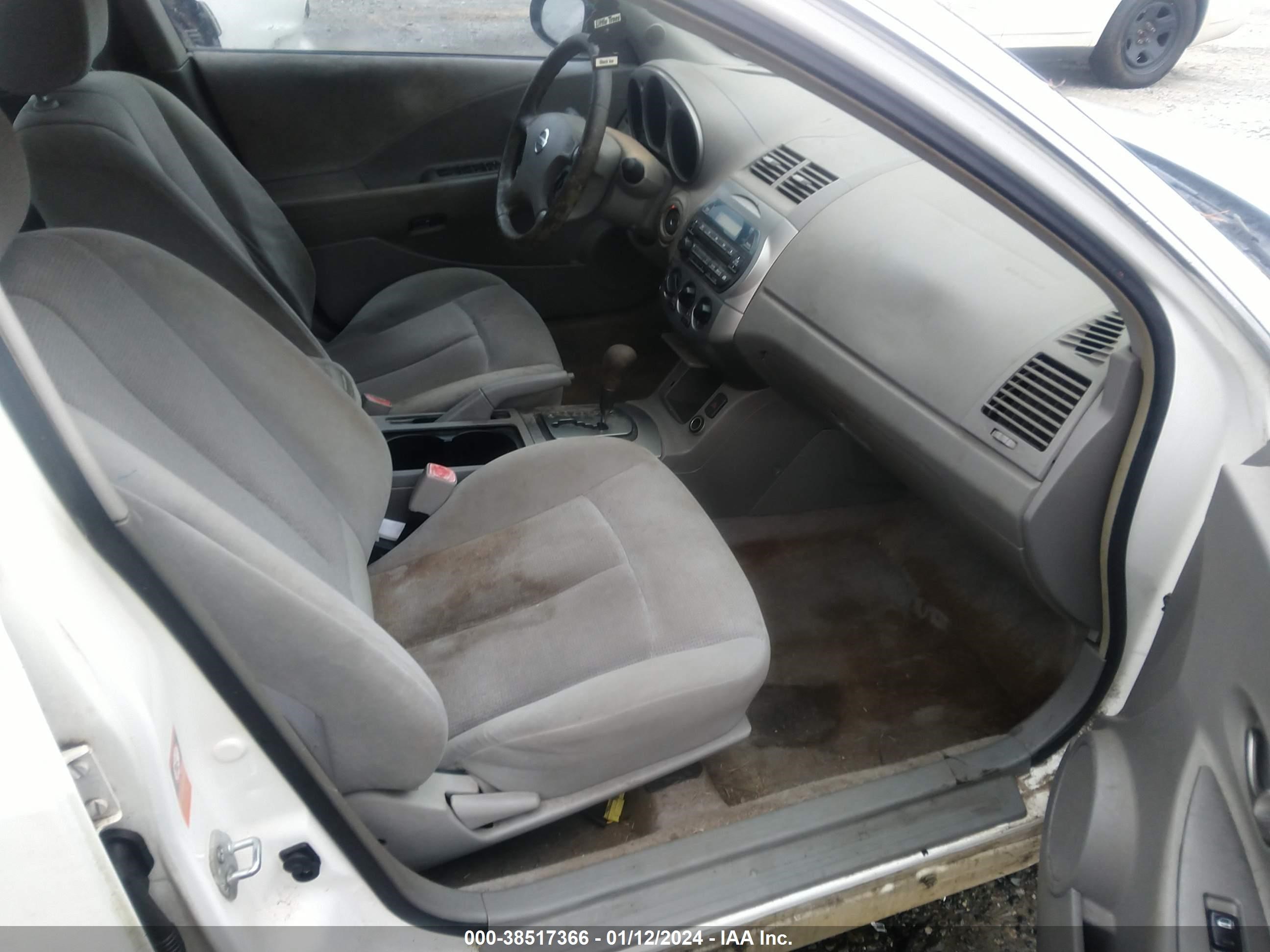 Photo 4 VIN: 1N4AL11EX3C215311 - NISSAN ALTIMA 