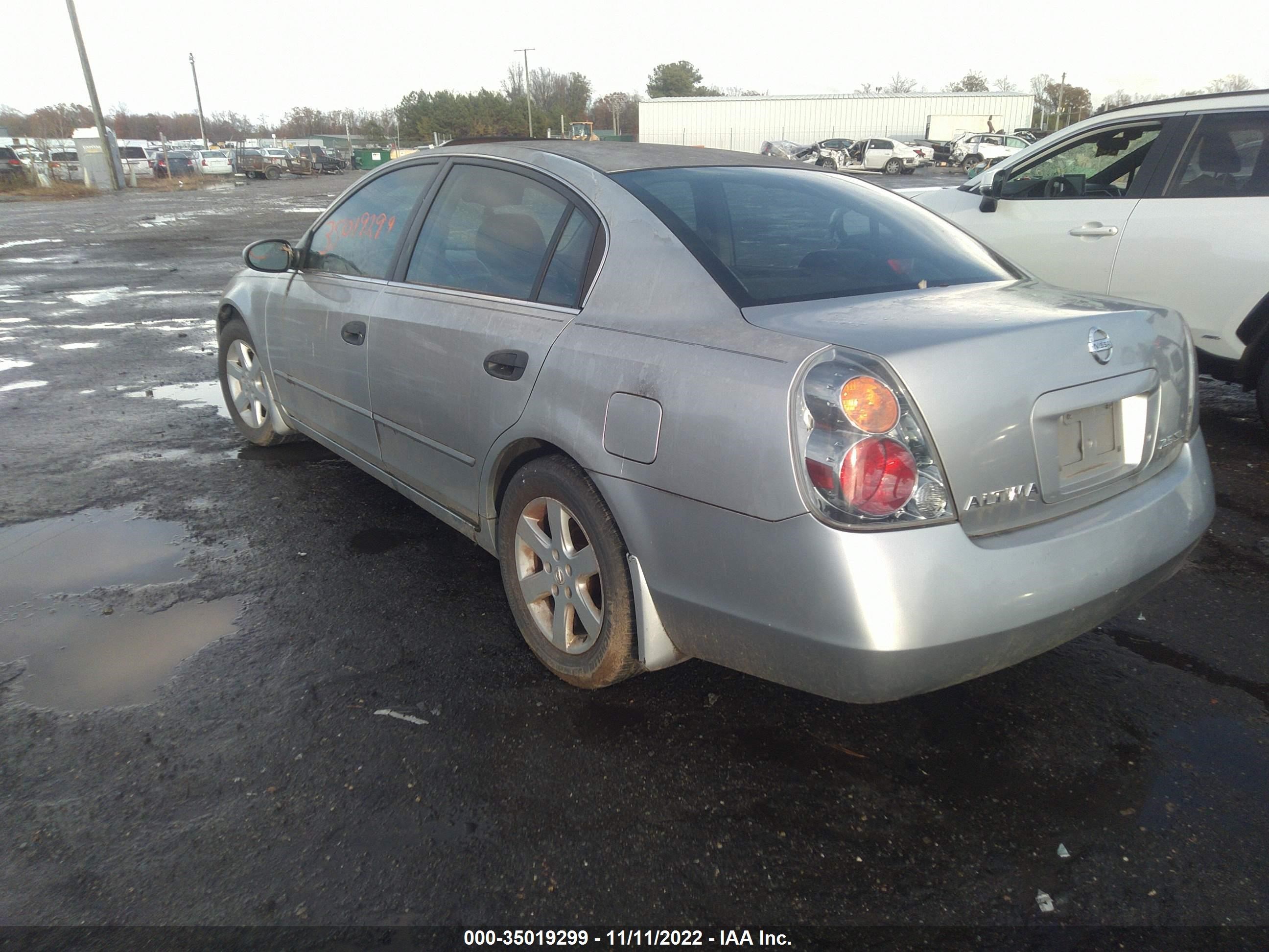 Photo 2 VIN: 1N4AL11EX4C127795 - NISSAN ALTIMA 