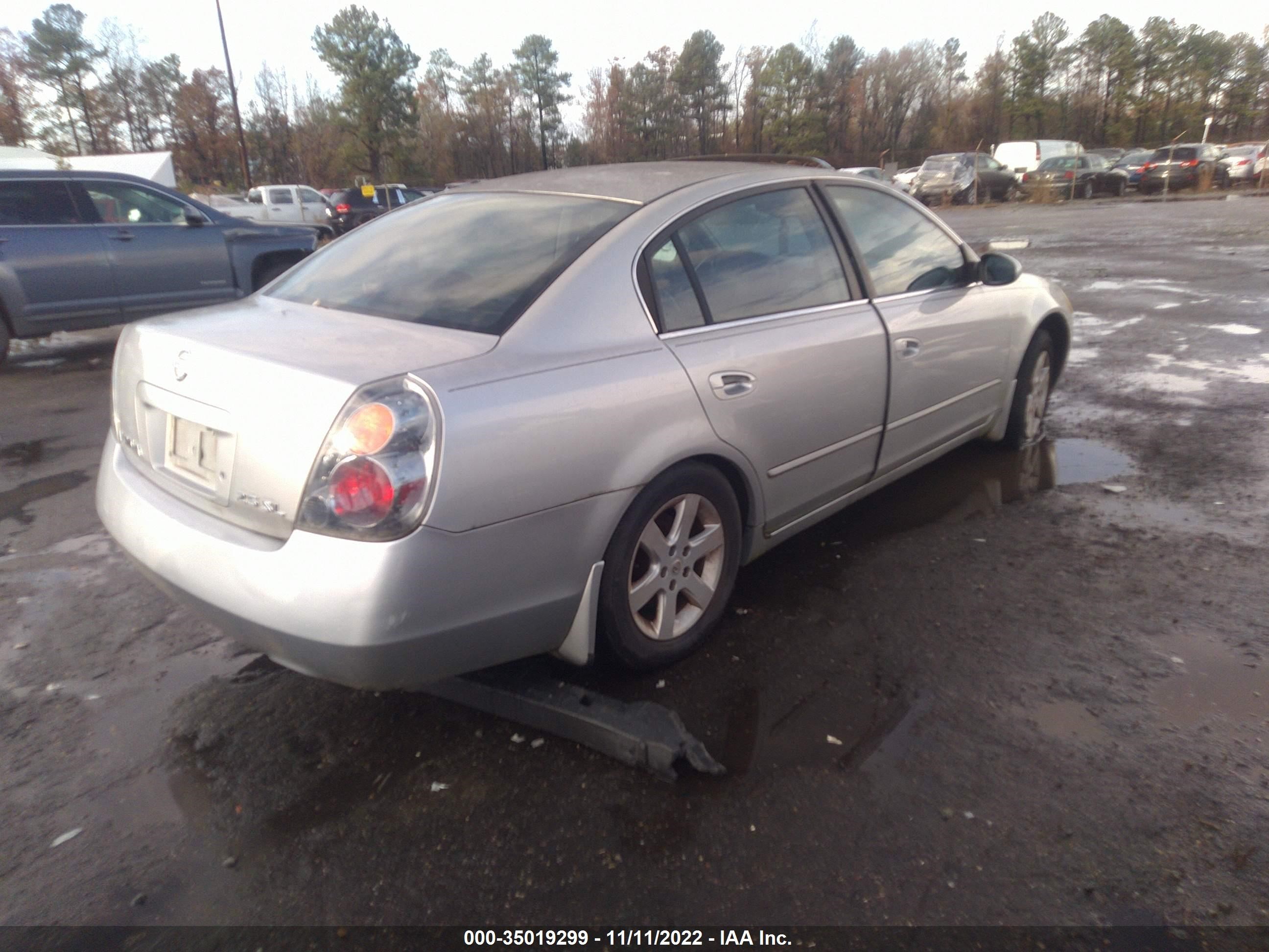 Photo 3 VIN: 1N4AL11EX4C127795 - NISSAN ALTIMA 