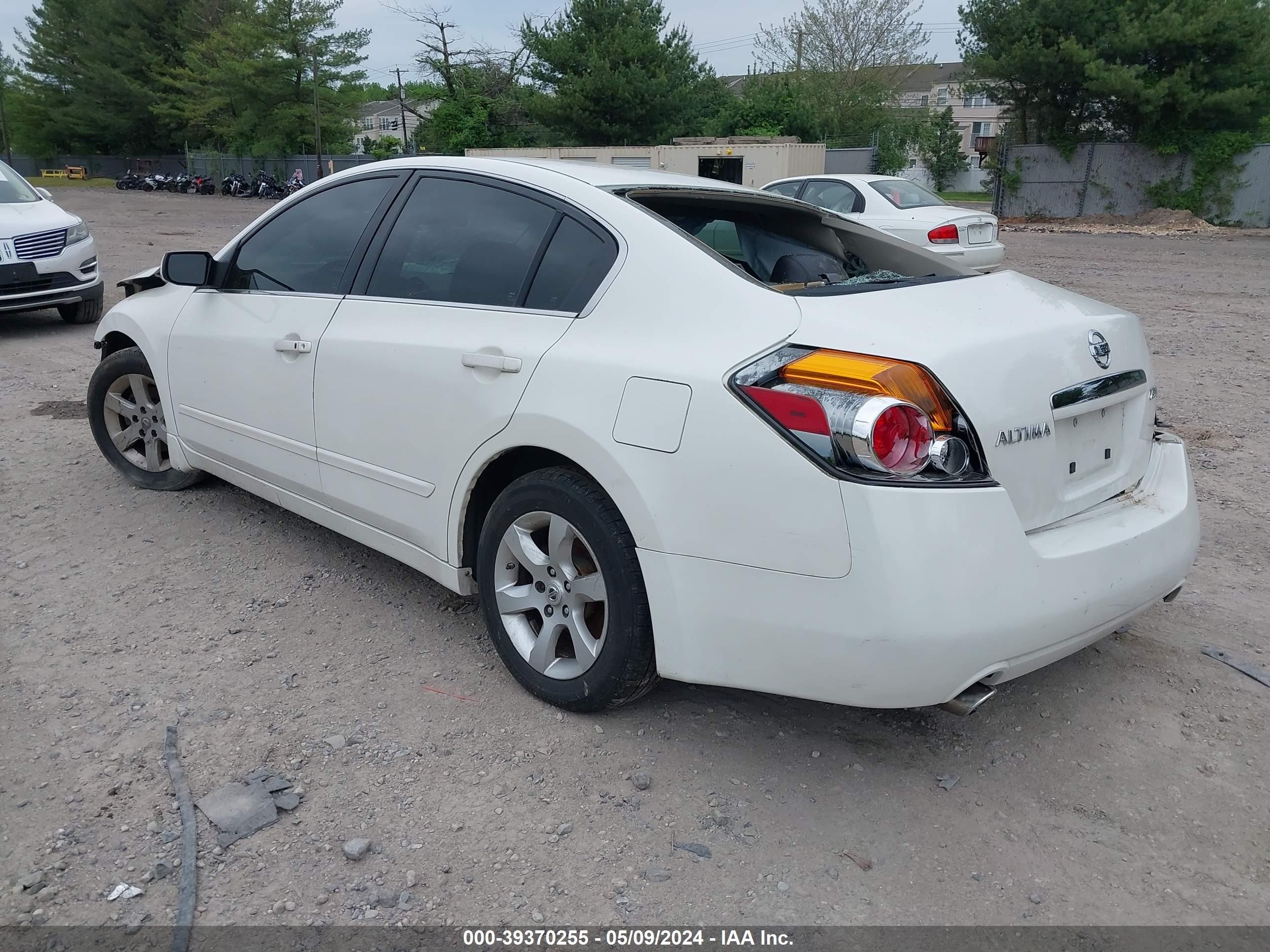 Photo 2 VIN: 1N4AL21E08C232910 - NISSAN ALTIMA 