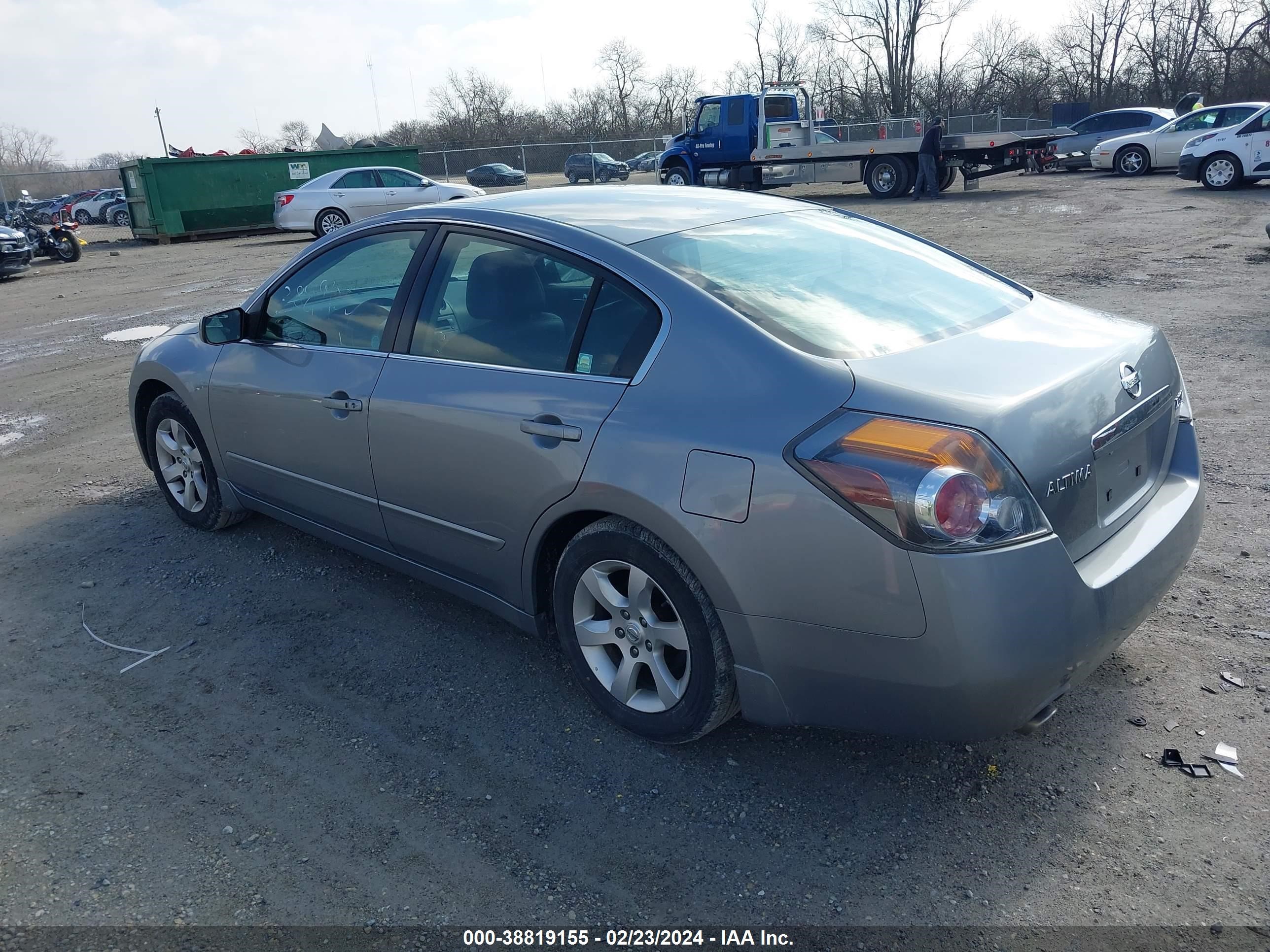 Photo 2 VIN: 1N4AL21E08C240165 - NISSAN ALTIMA 