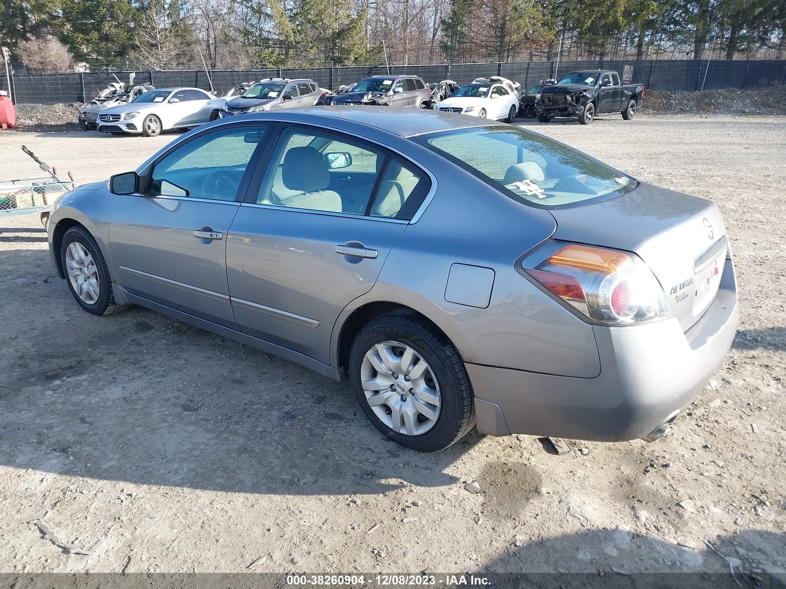 Photo 2 VIN: 1N4AL21E09N410241 - NISSAN ALTIMA 