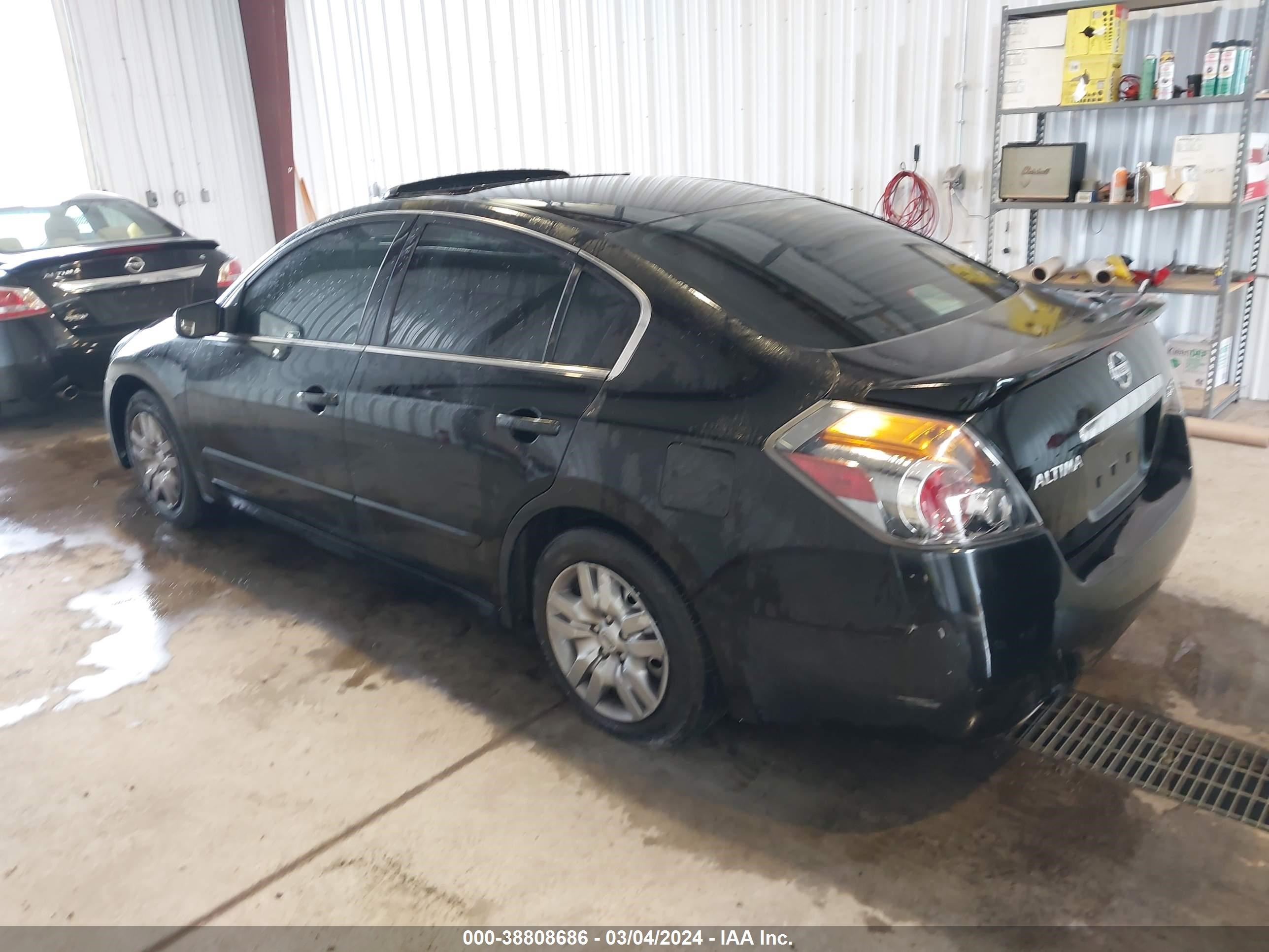 Photo 2 VIN: 1N4AL21E09N474747 - NISSAN ALTIMA 