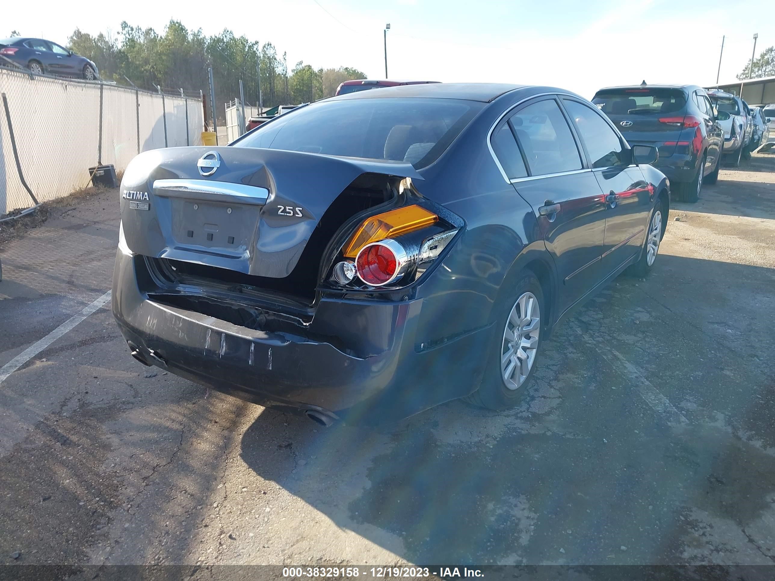 Photo 3 VIN: 1N4AL21E09N476868 - NISSAN ALTIMA 