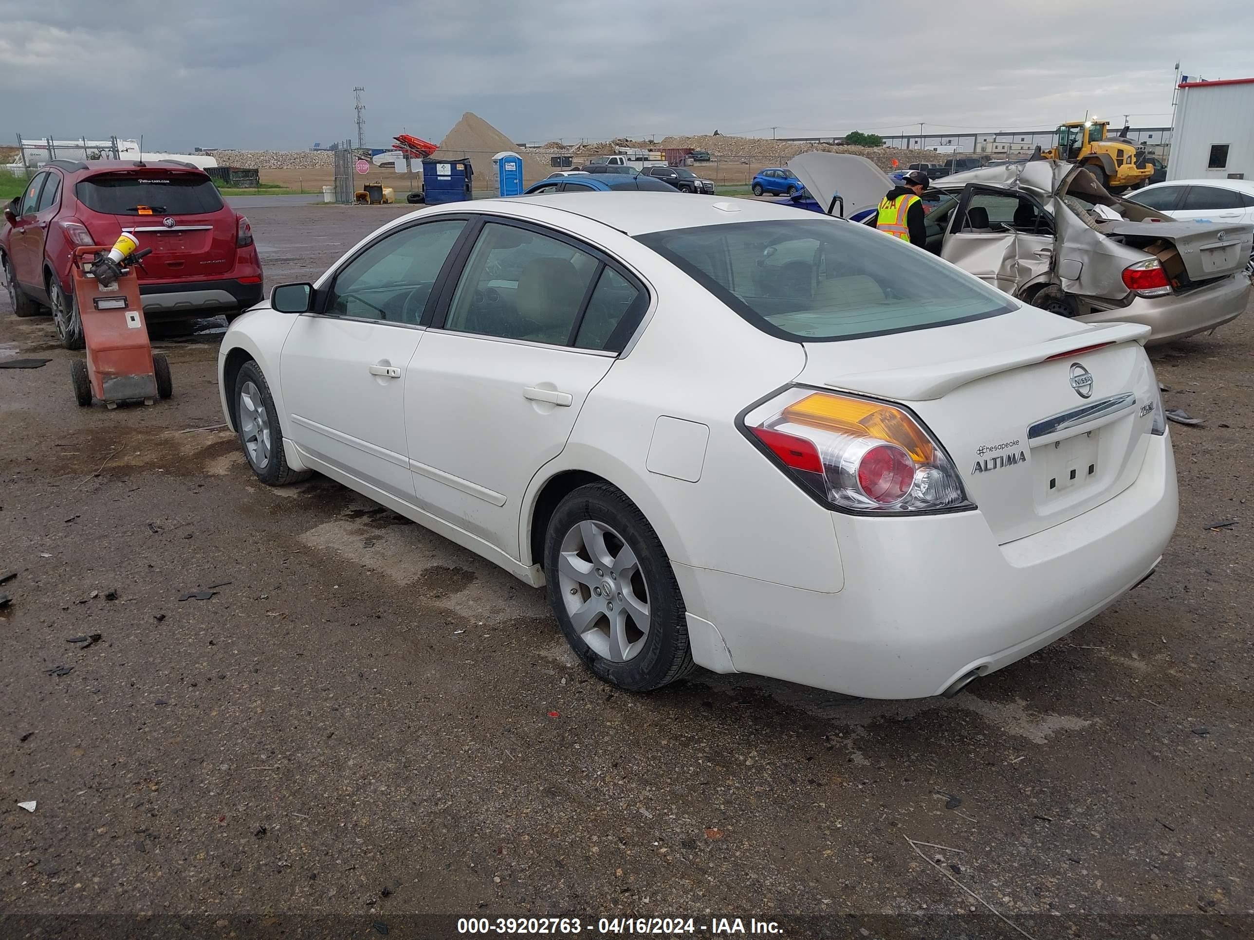 Photo 2 VIN: 1N4AL21E09N505219 - NISSAN ALTIMA 