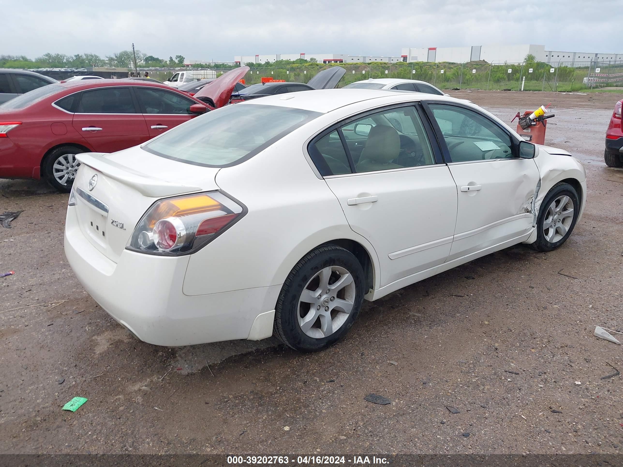 Photo 3 VIN: 1N4AL21E09N505219 - NISSAN ALTIMA 