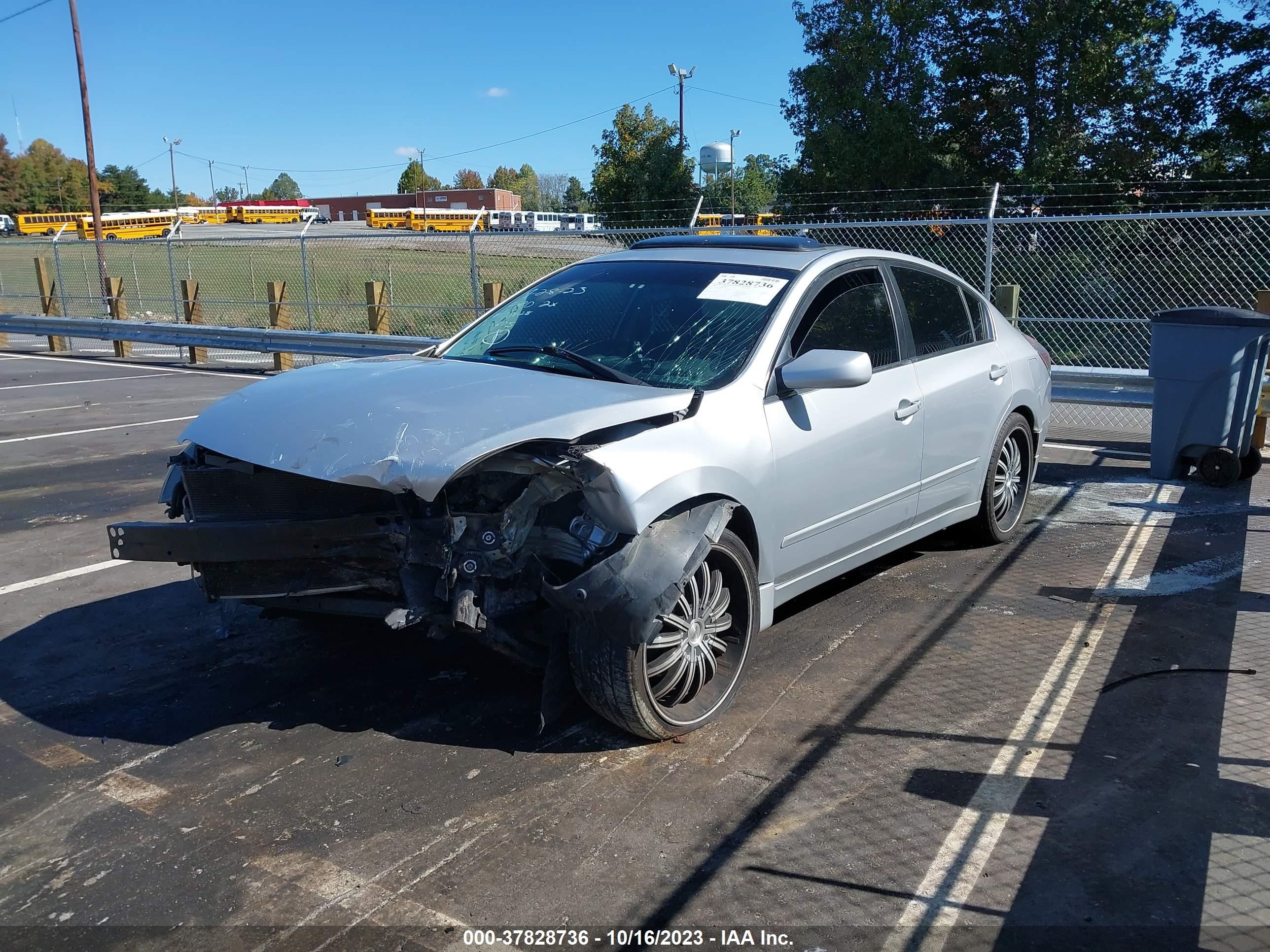 Photo 1 VIN: 1N4AL21E18C190375 - NISSAN ALTIMA 