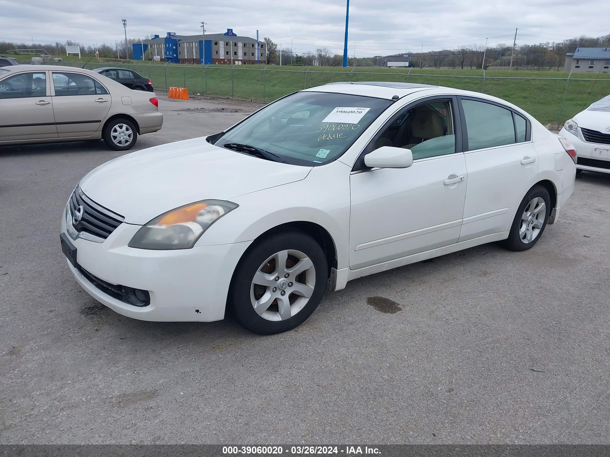 Photo 1 VIN: 1N4AL21E19N524880 - NISSAN ALTIMA 