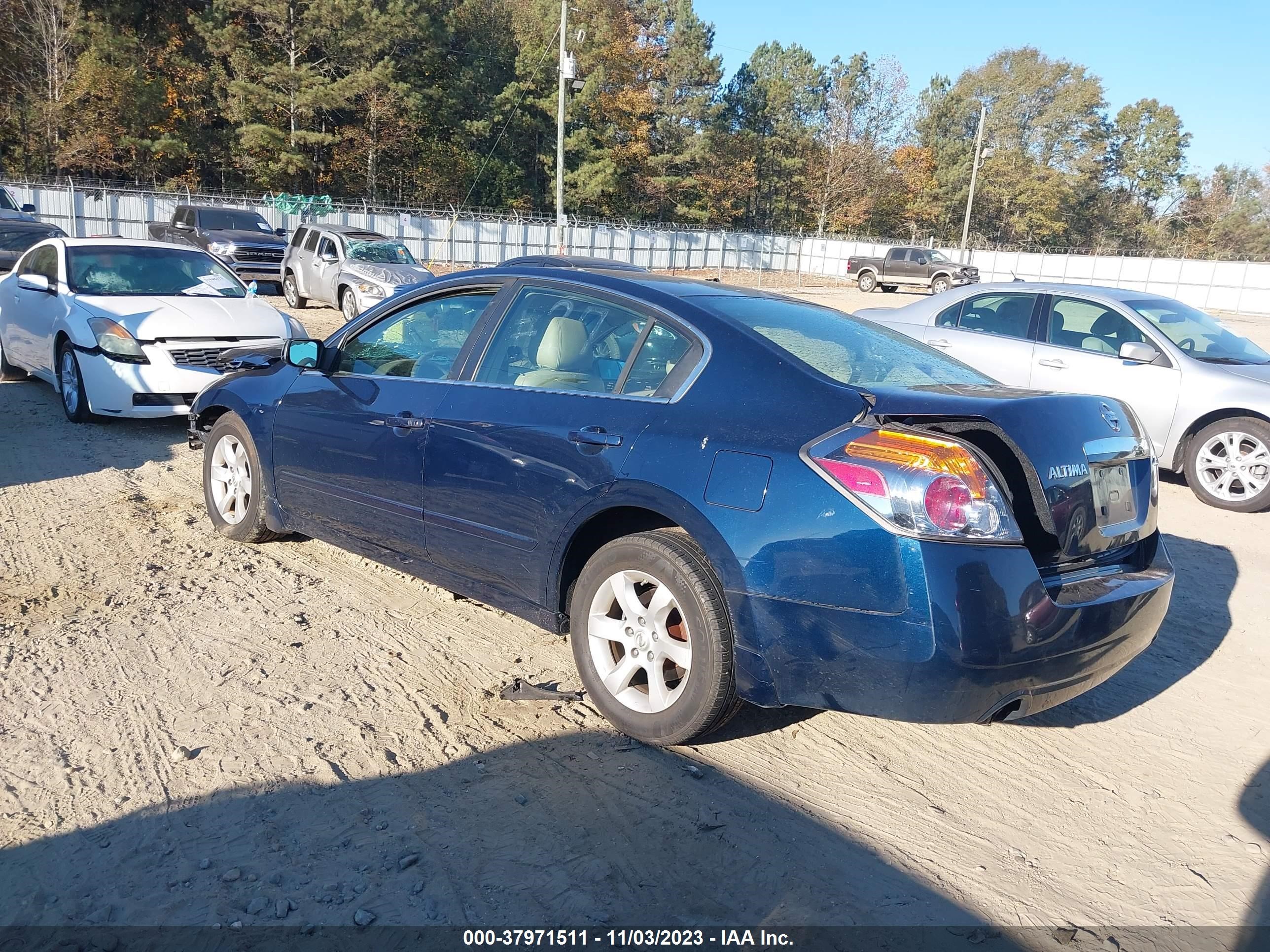 Photo 2 VIN: 1N4AL21E27N415700 - NISSAN ALTIMA 