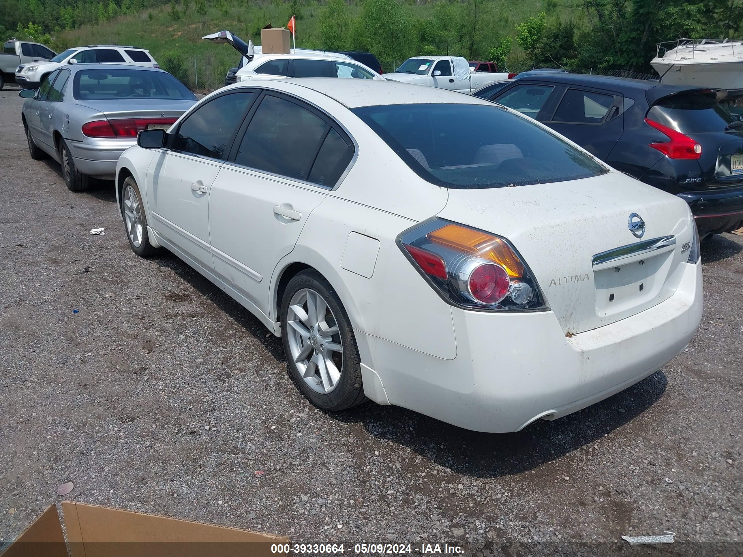 Photo 2 VIN: 1N4AL21E28C125096 - NISSAN ALTIMA 