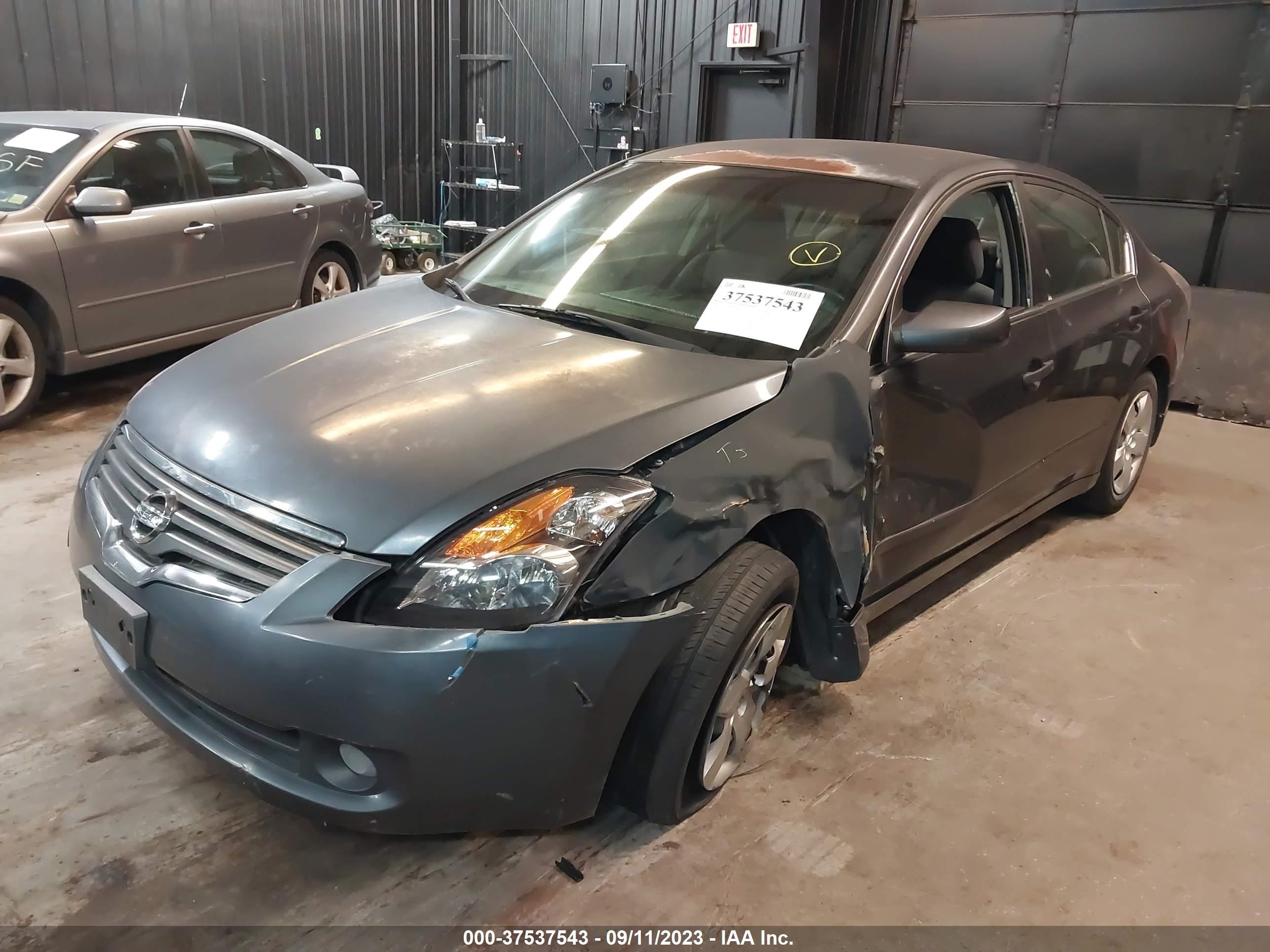 Photo 1 VIN: 1N4AL21E28C214070 - NISSAN ALTIMA 