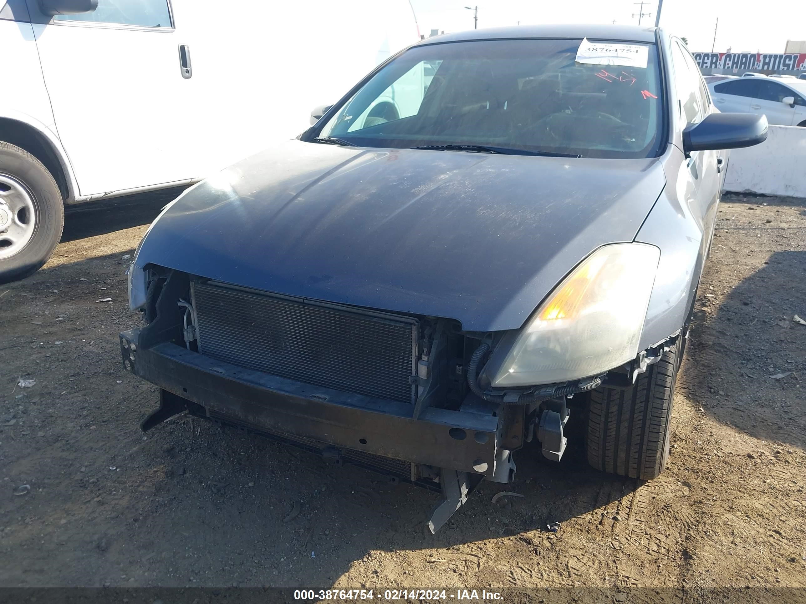 Photo 5 VIN: 1N4AL21E28N422227 - NISSAN ALTIMA 