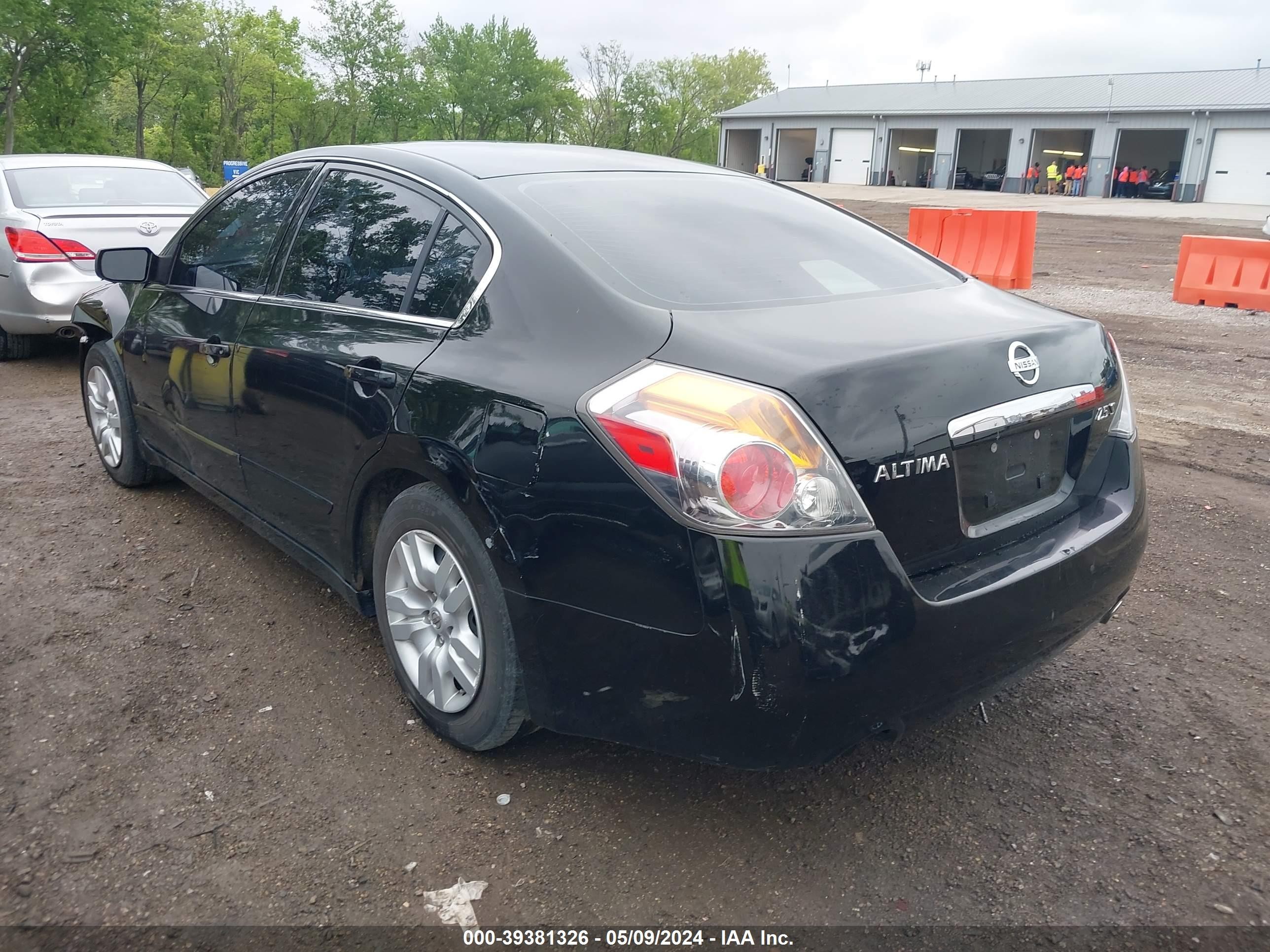 Photo 2 VIN: 1N4AL21E29C152705 - NISSAN ALTIMA 