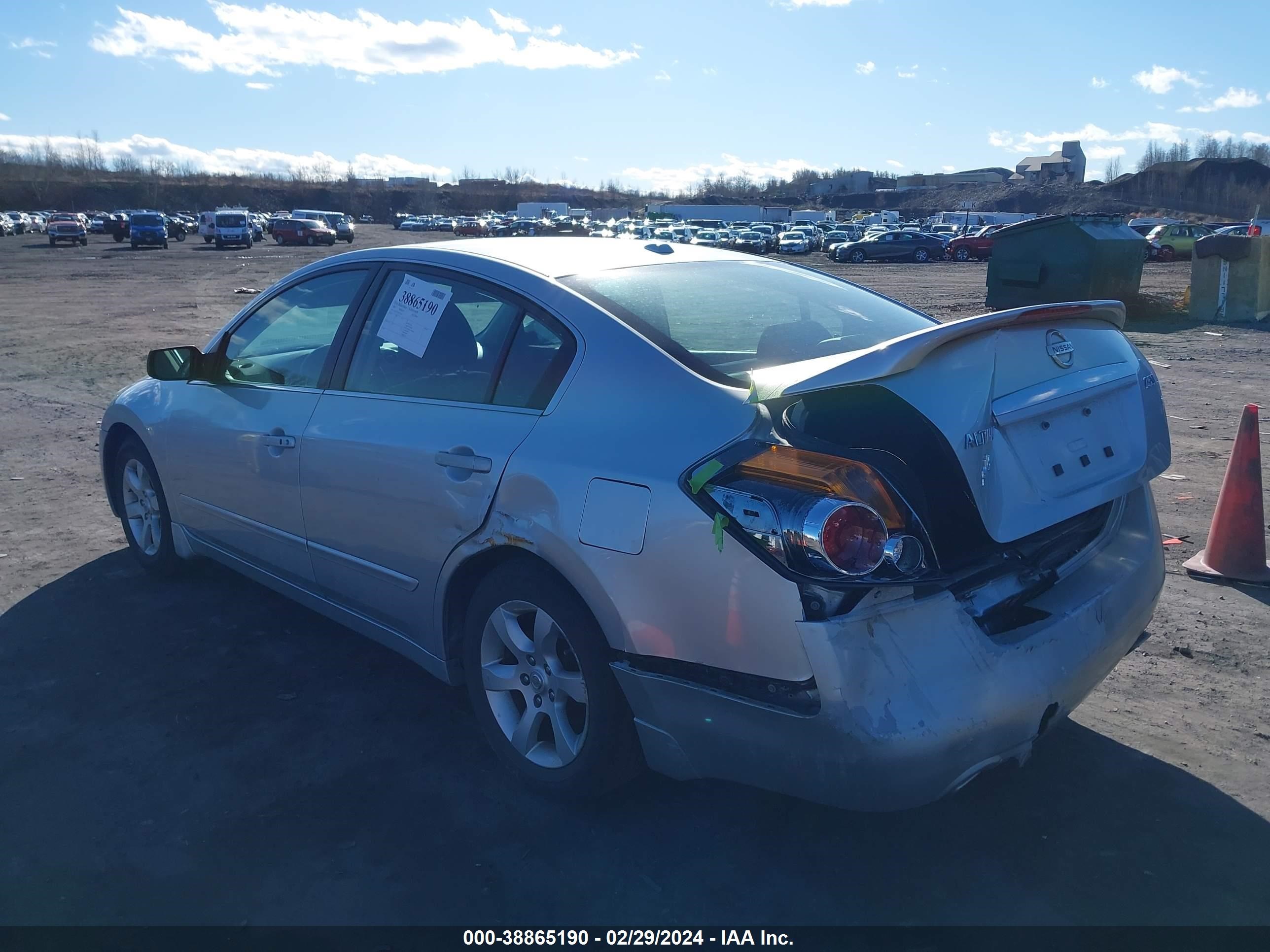 Photo 2 VIN: 1N4AL21E29C181413 - NISSAN ALTIMA 