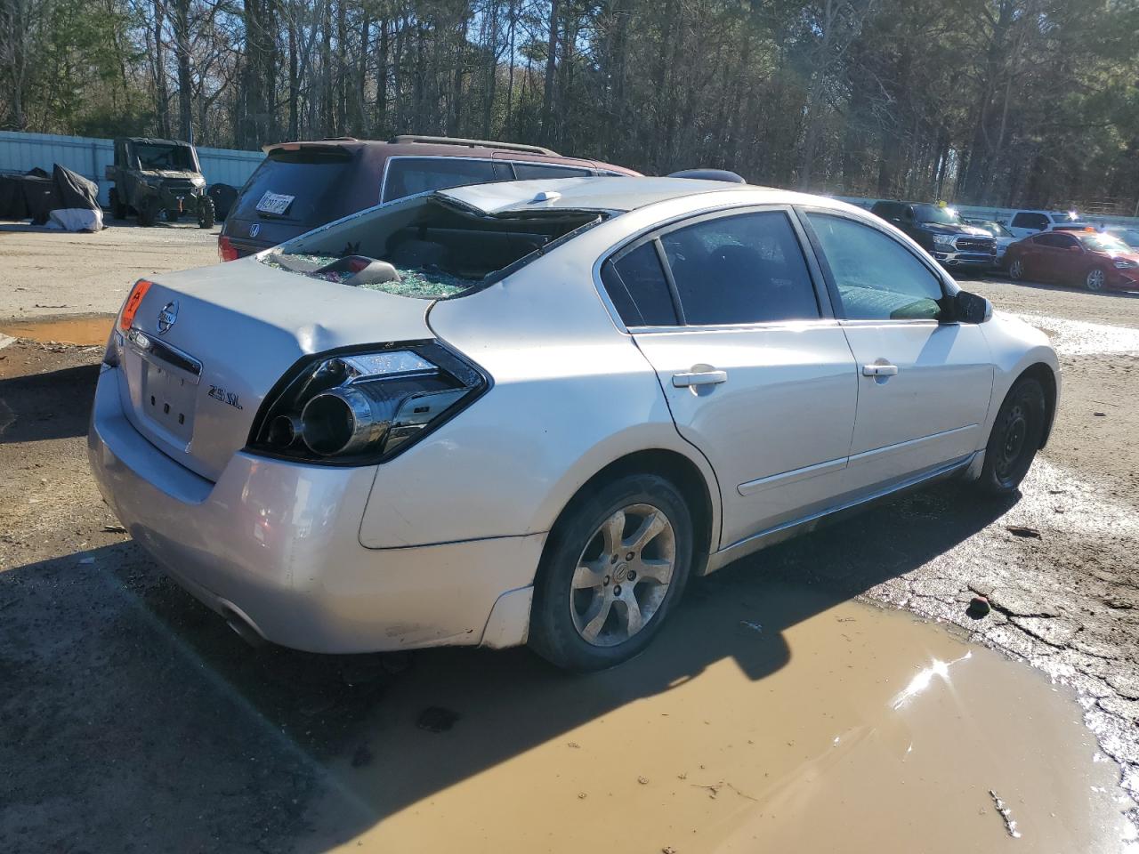 Photo 2 VIN: 1N4AL21E29N556057 - NISSAN ALTIMA 