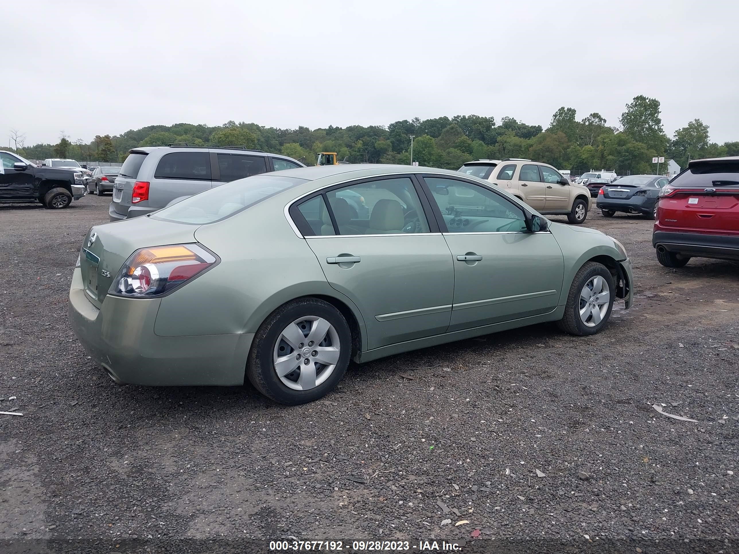 Photo 3 VIN: 1N4AL21E37C135649 - NISSAN ALTIMA 