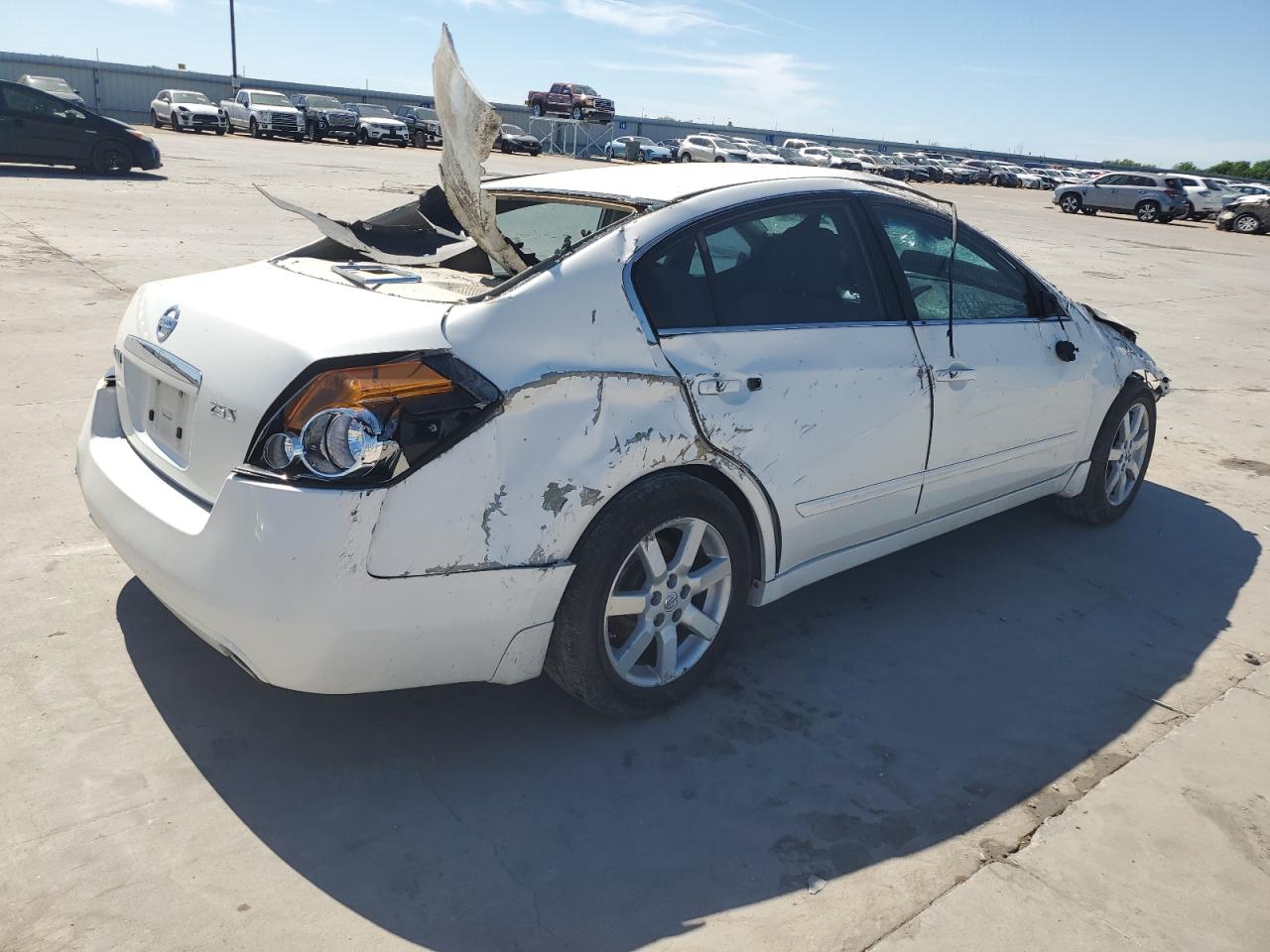 Photo 2 VIN: 1N4AL21E38N420759 - NISSAN ALTIMA 